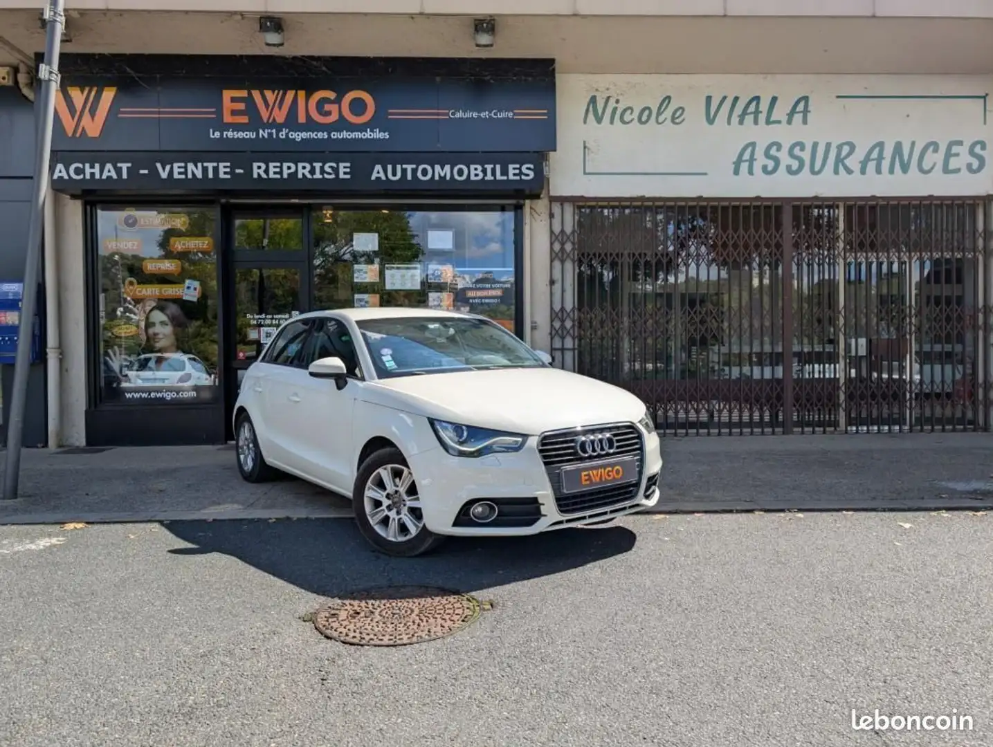 Audi A1 1.2 TFSI 90 ch AMBIENTE Weiß - 1