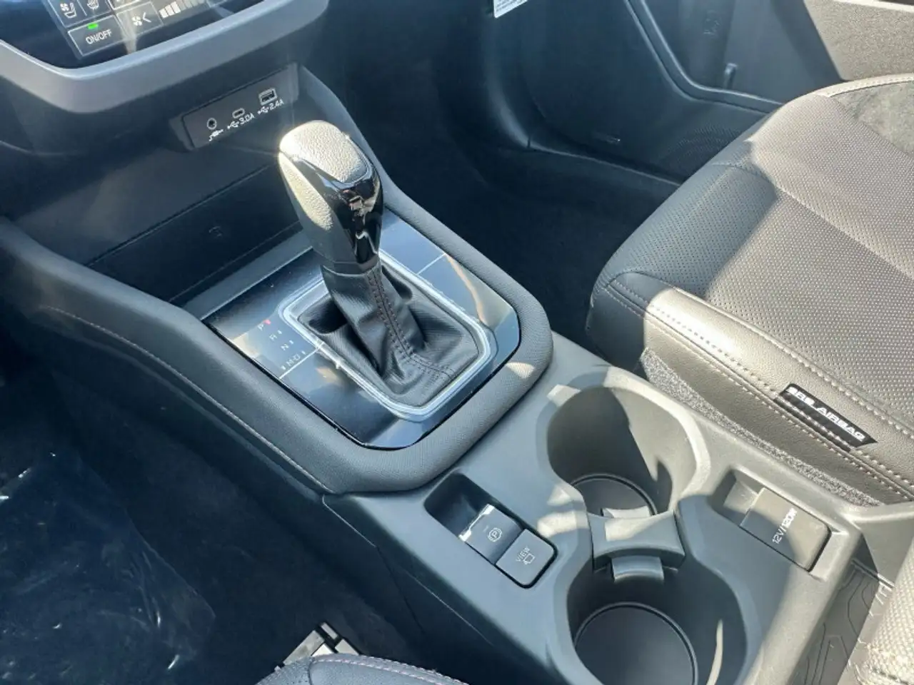 Subaru Forester снимка Subaru Forester