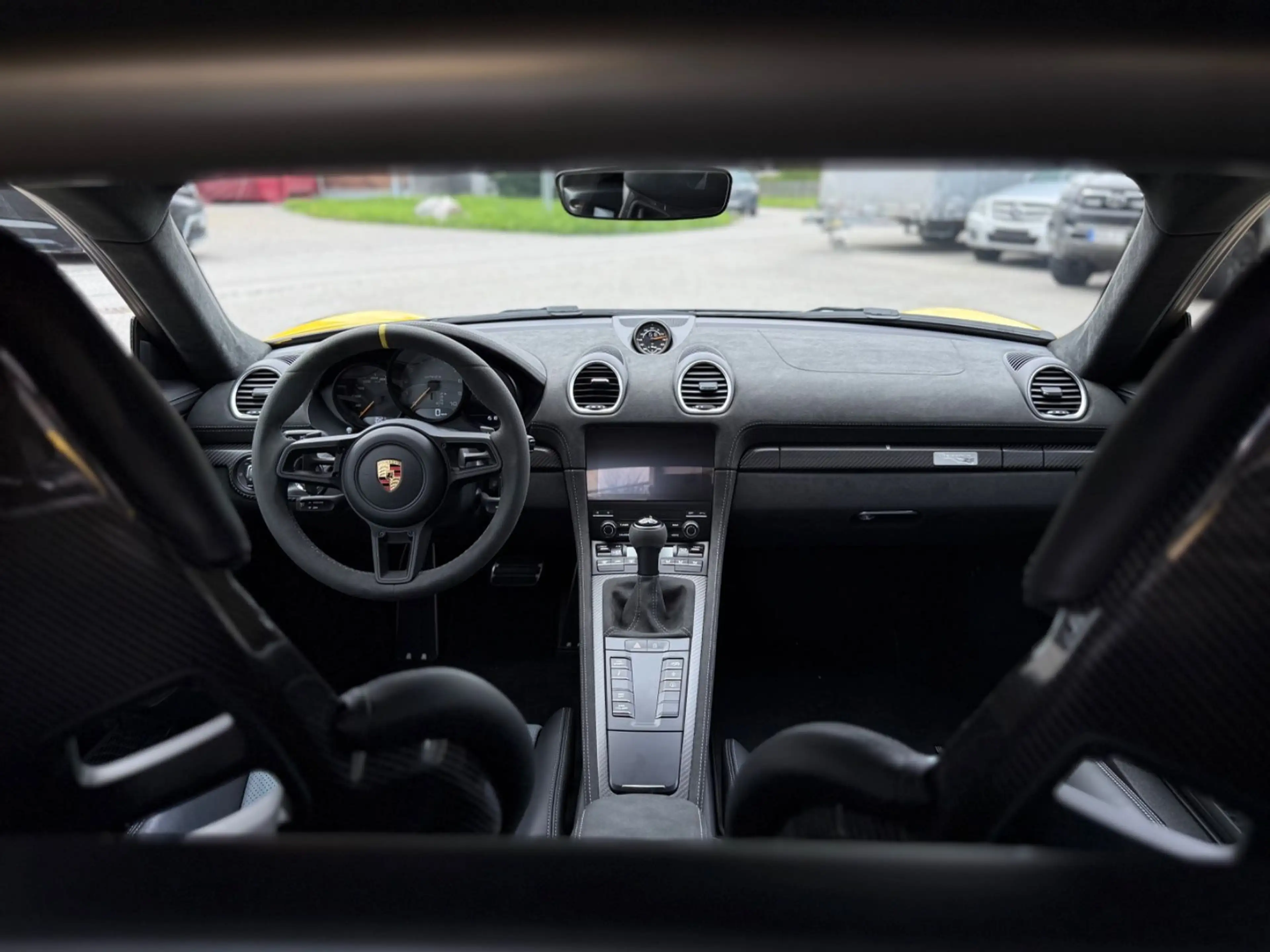 Porsche Cayman GT4 RS Weissach "Keramik" — photo 14
