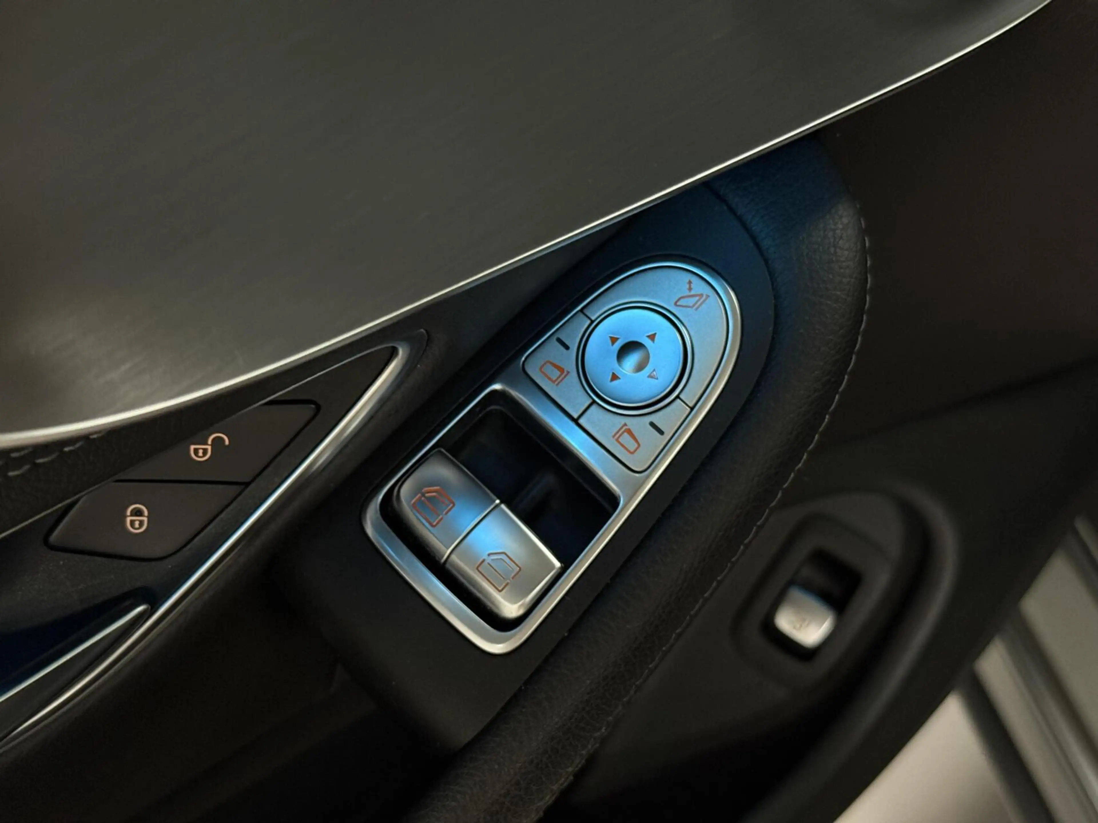 Mercedes-Benz C 250 Coupé AMG |Pano|Burmester|Dealer|360 — photo 14