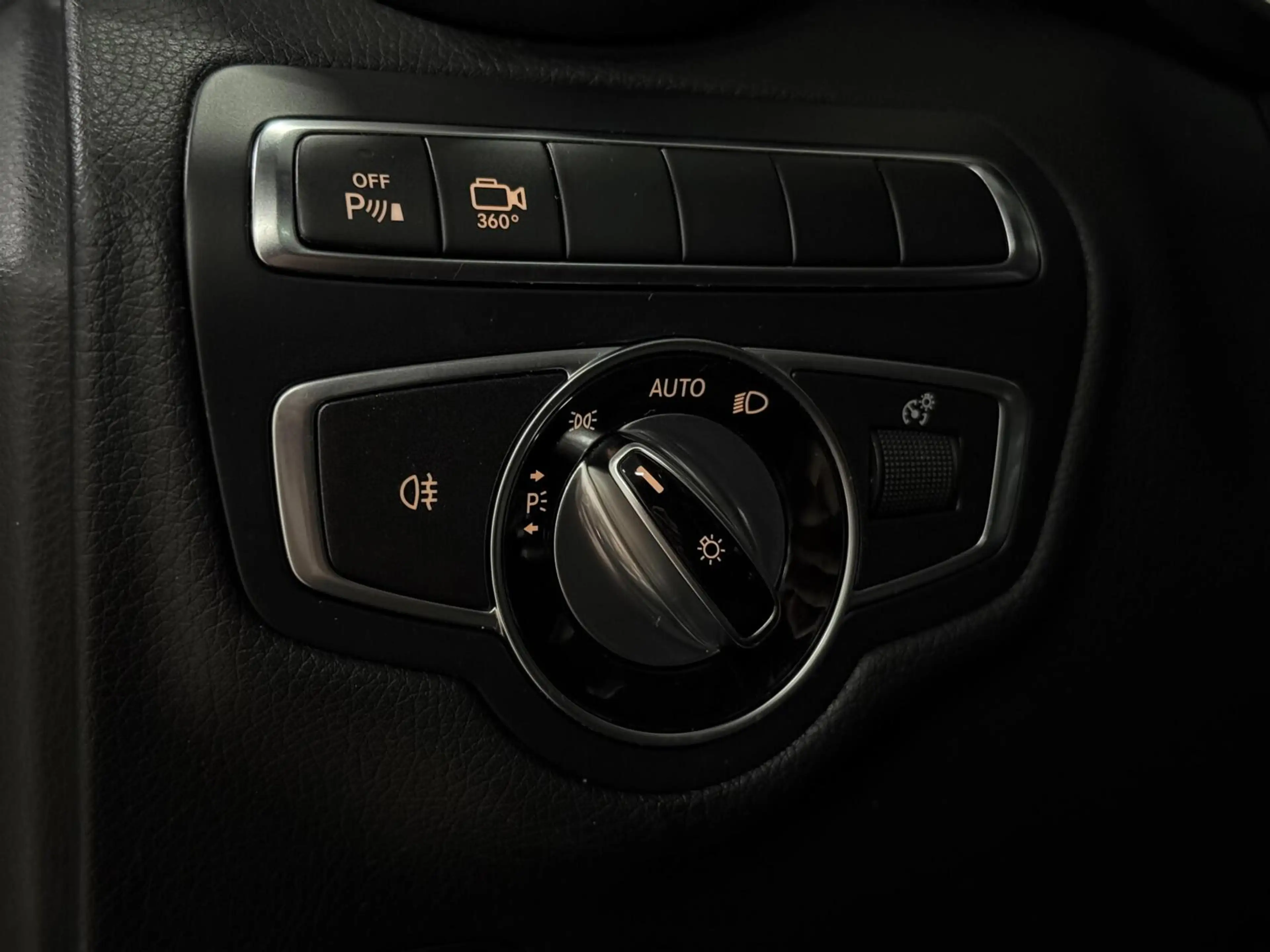 Mercedes-Benz C 250 Coupé AMG |Pano|Burmester|Dealer|360 — photo 15
