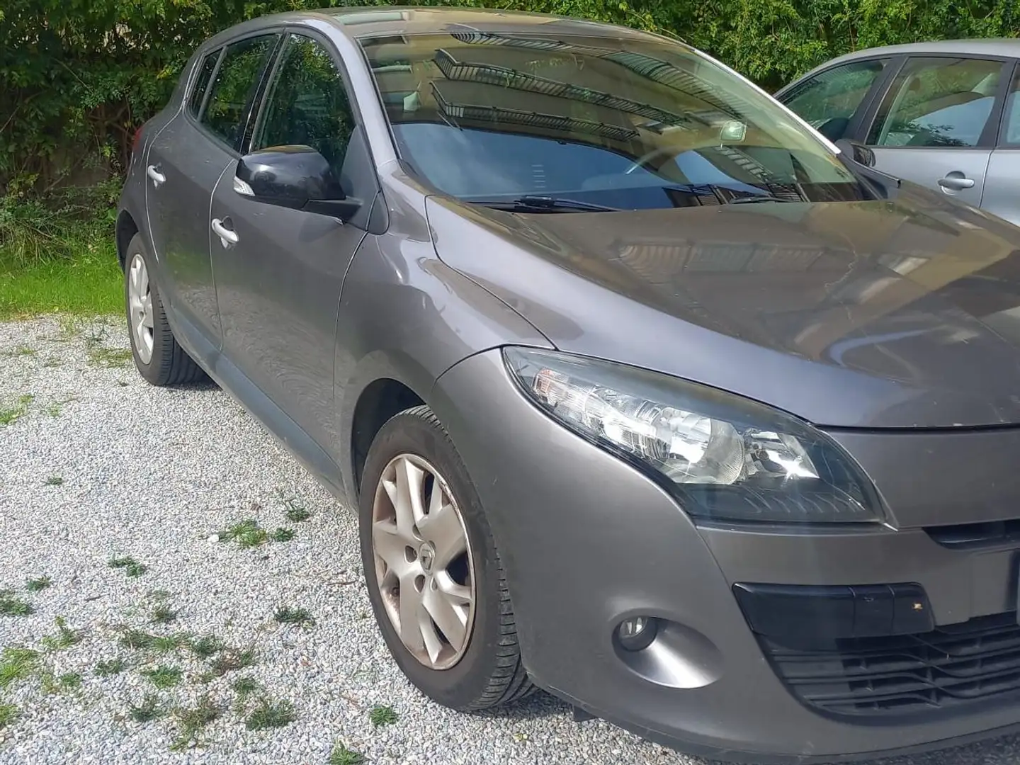 Renault Megane Megane III 2008 1.5 dci Attractive 110cv Grigio - 2