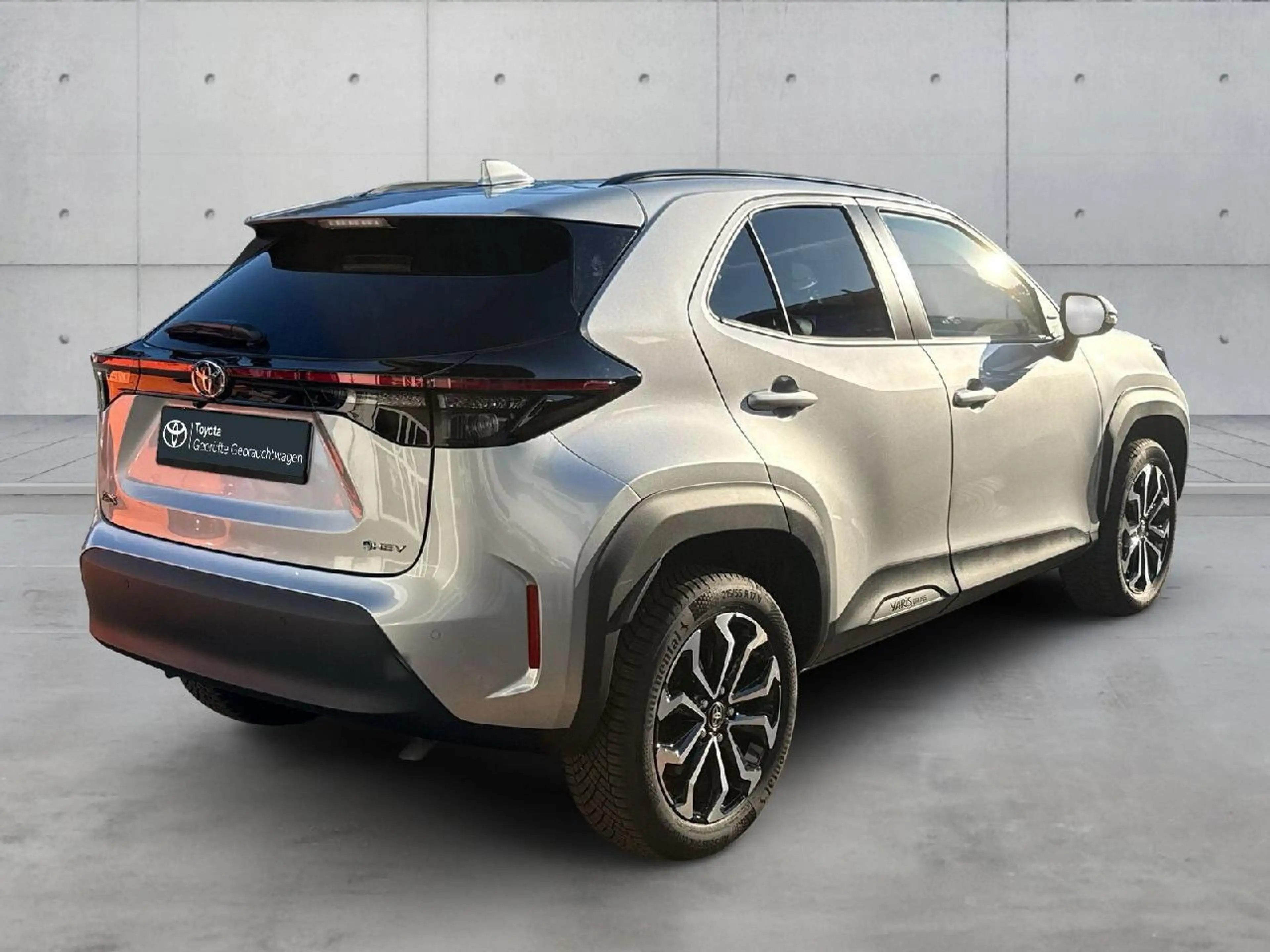 Toyota Yaris Cross Hybrid FWD Teamplayer — photo 2