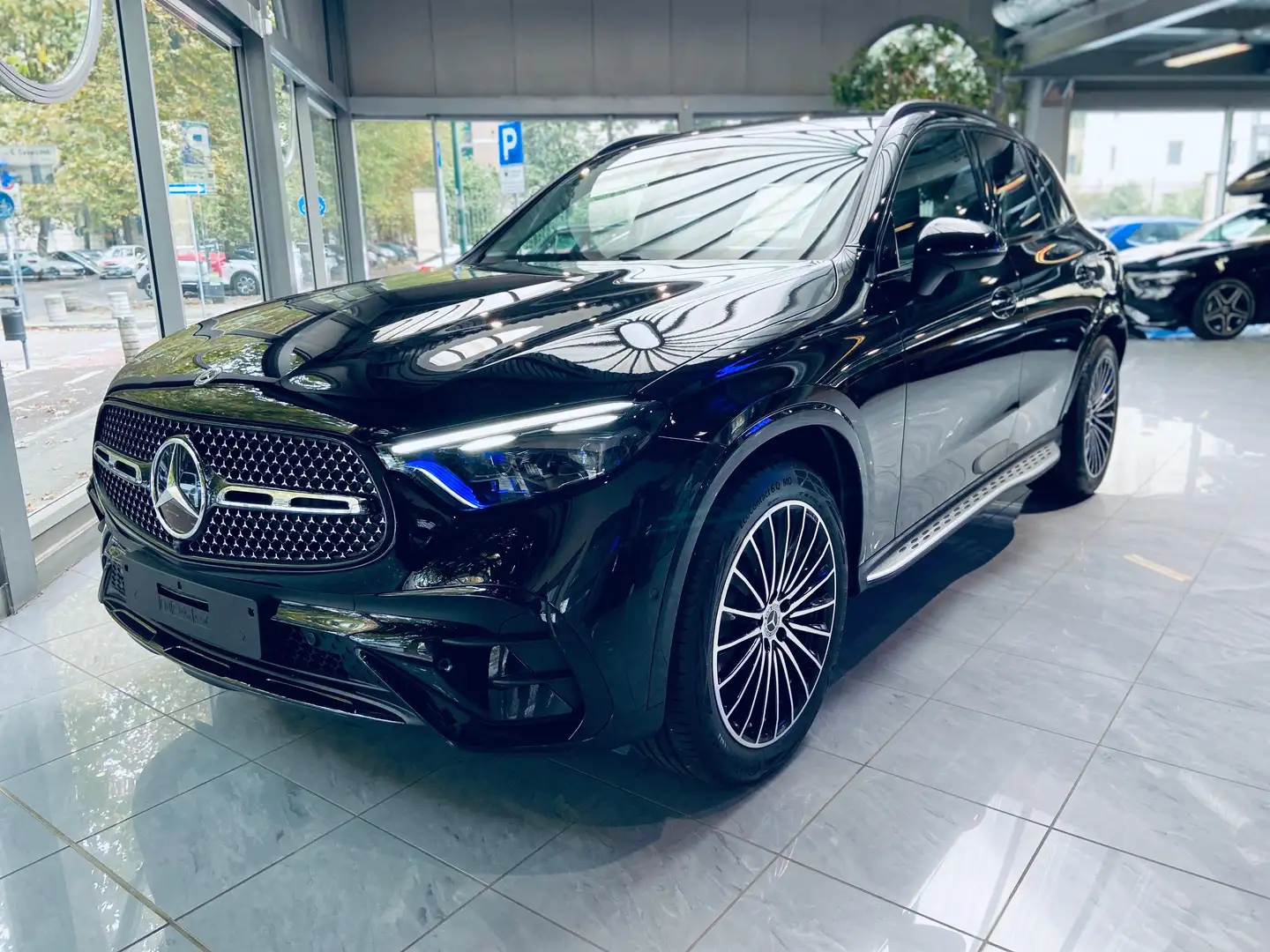 Mercedes-Benz GLC 220 d AMG Line Advanced 4matic KM ZERO! Noir - 2