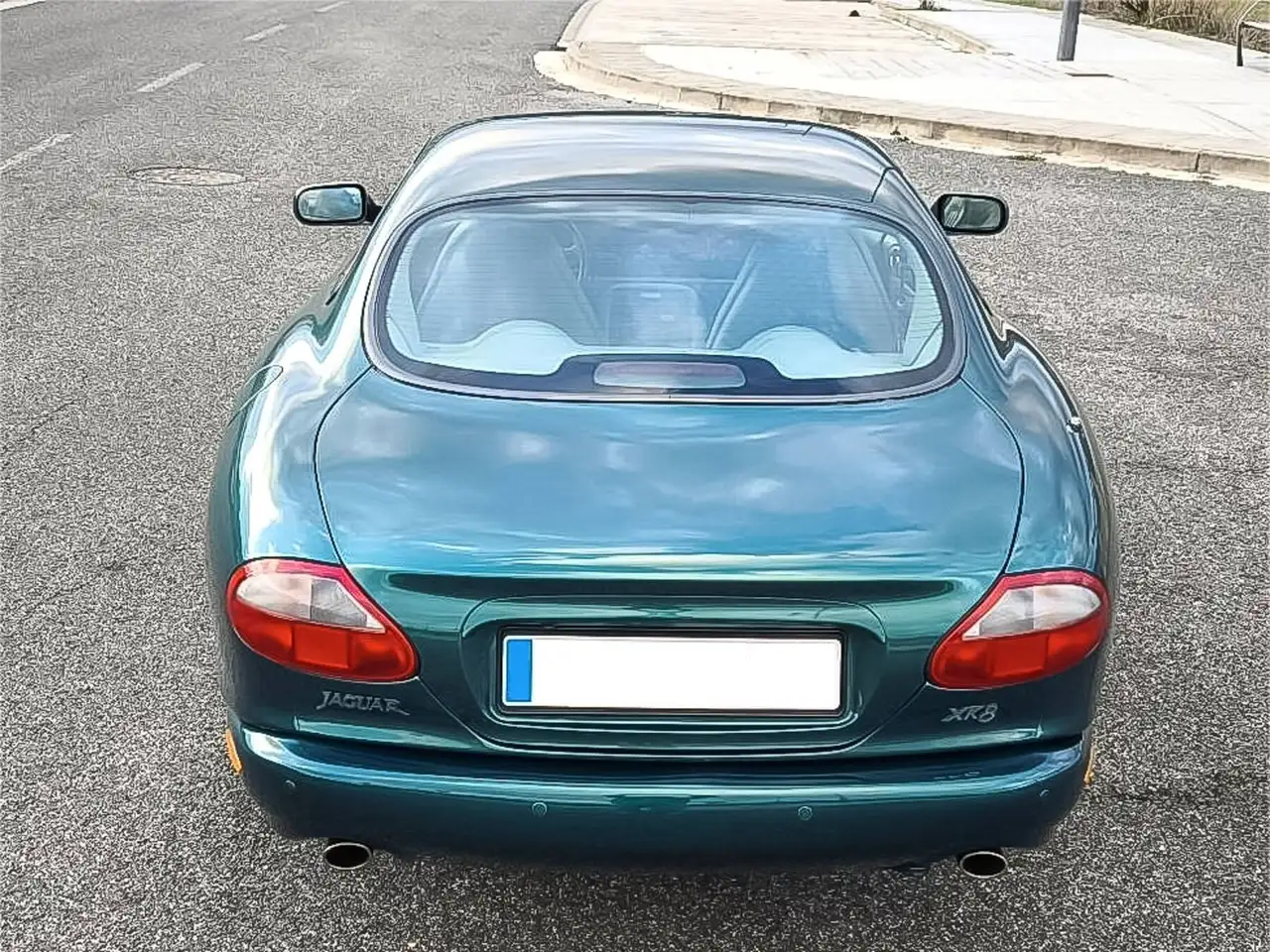 Jaguar XK8 Coupe, foto 4
