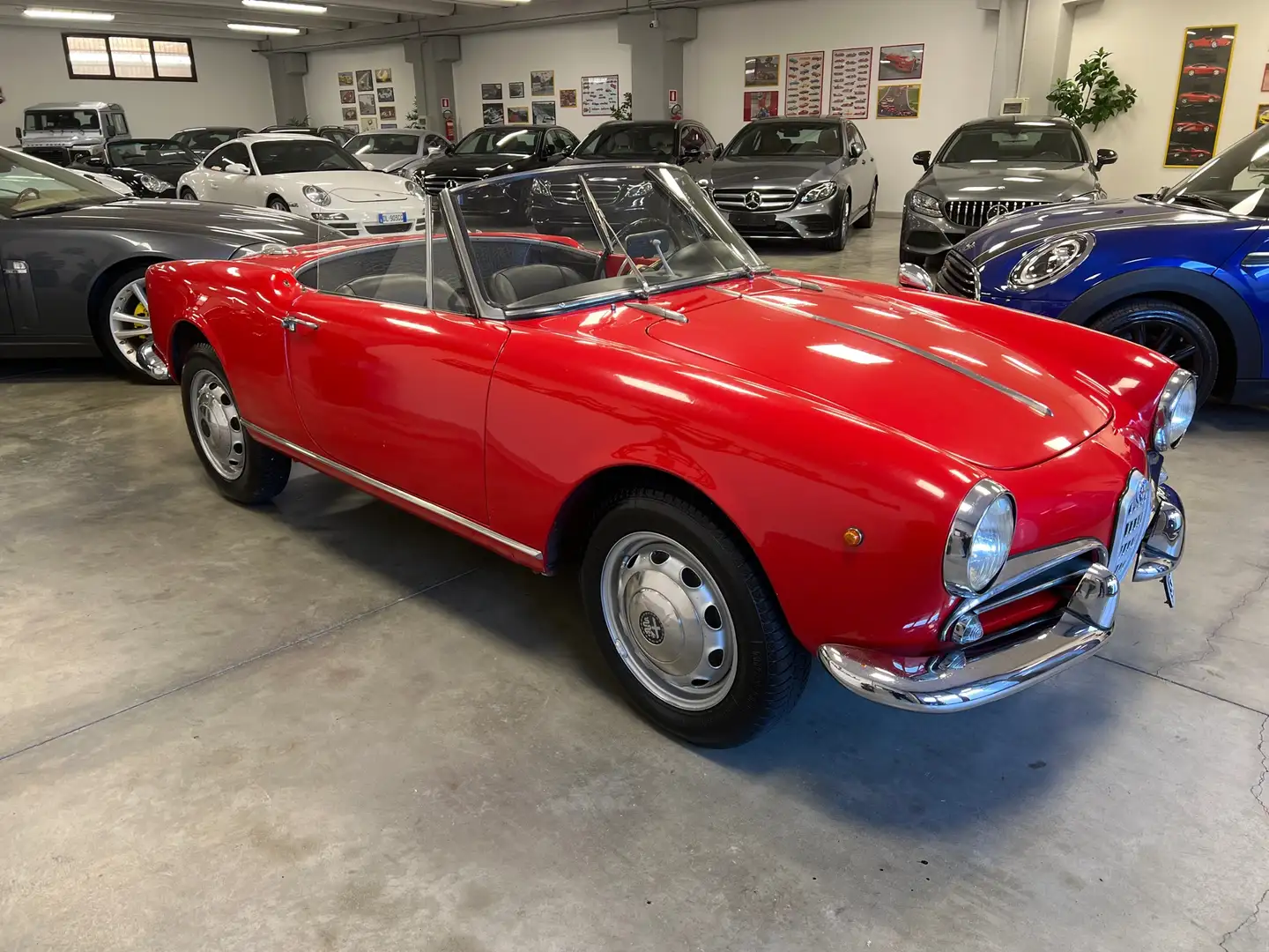 Alfa Romeo Giulietta Giulietta 1.3 Spider Red - 1