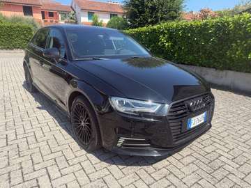 A3 Sportback 1.4 tfsi e-tron Sport - Book service Audi