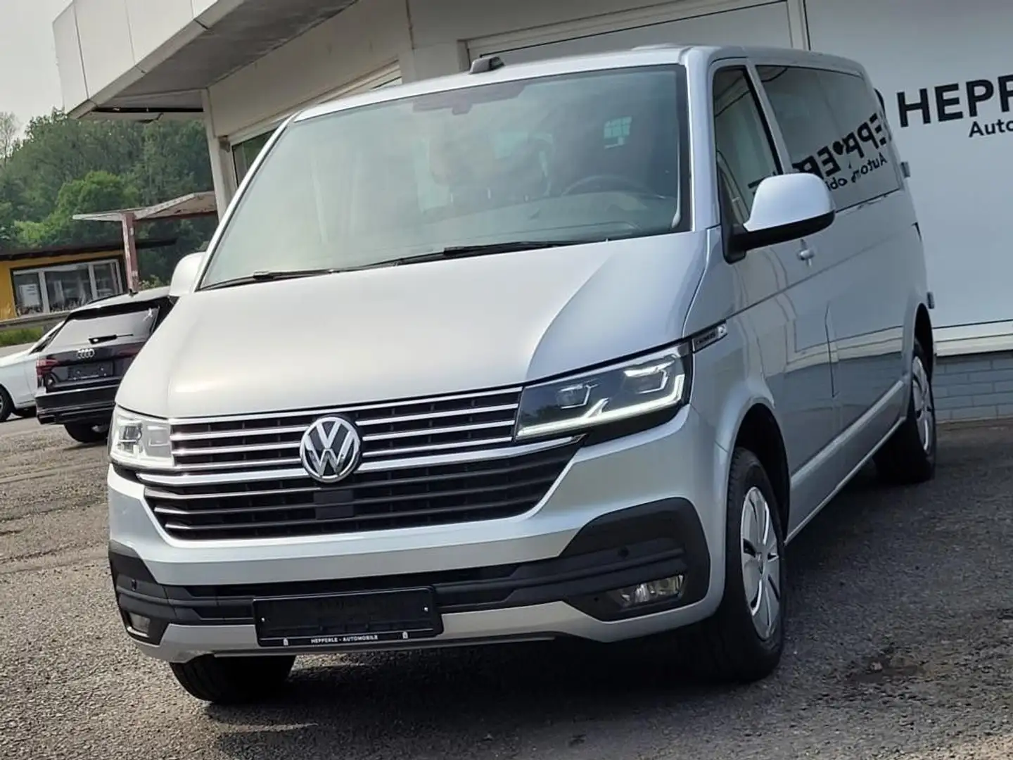 Volkswagen T6 Caravelle T6.1 Caravelle Comfortline lang 8.SITZ+LED+PDC Silber - 2