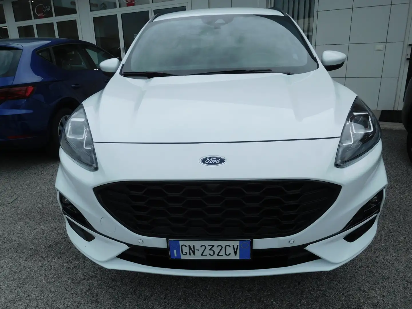 Ford Kuga Kuga 2.0 EcoBlue 120CV aut. AWD ST-Line X Bianco - 2