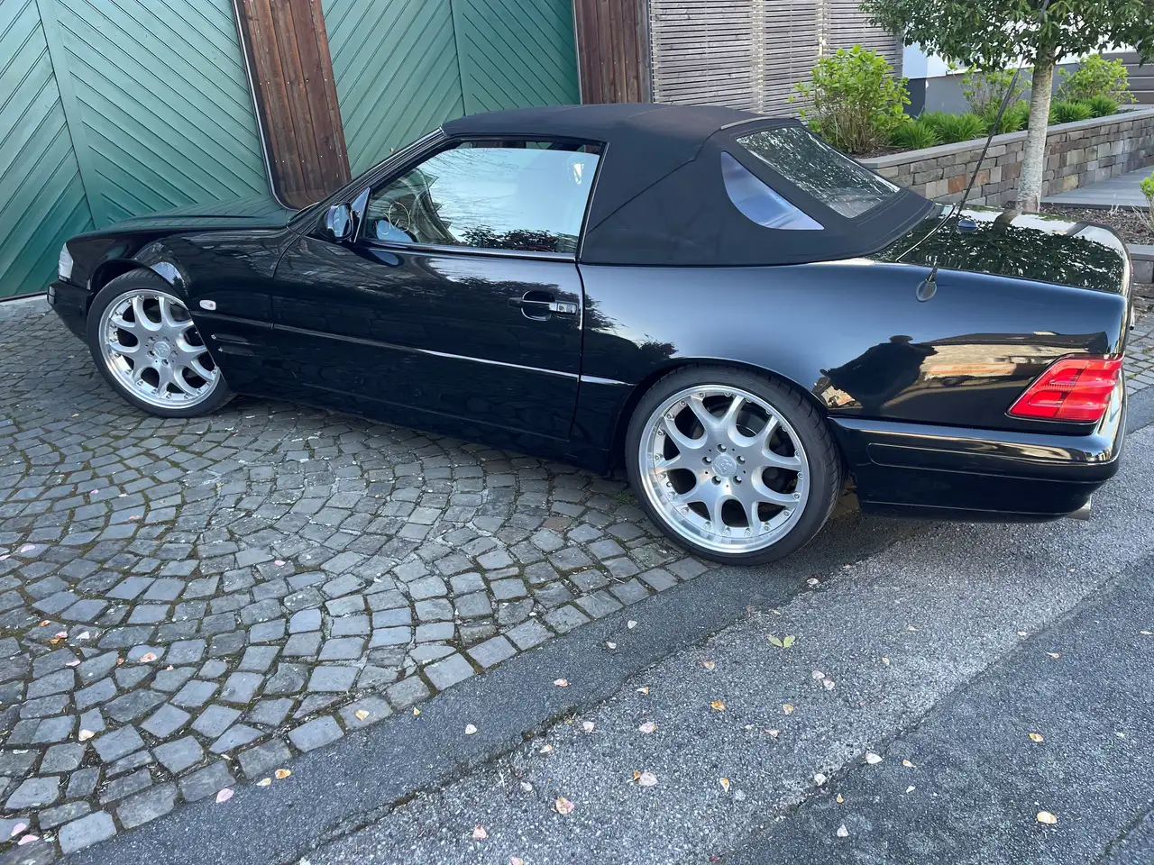 Mercedes-Benz SL 280, foto 2