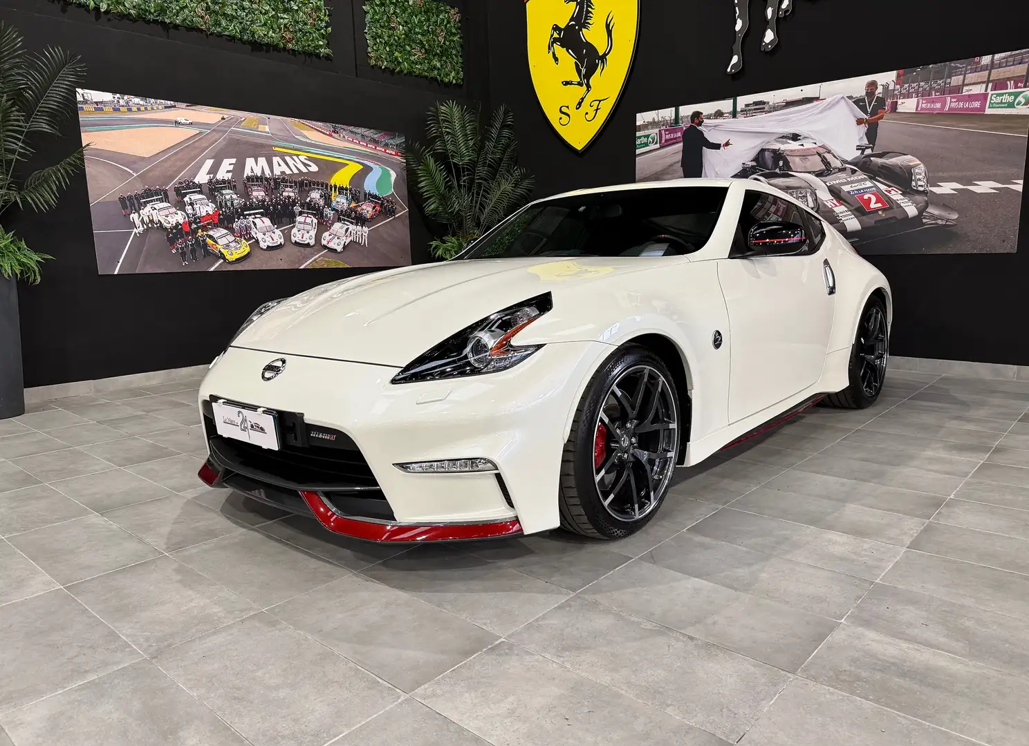 Nissan 370Z Coupe 3.7 V6 Nismo *da amatore* Bianco - 1