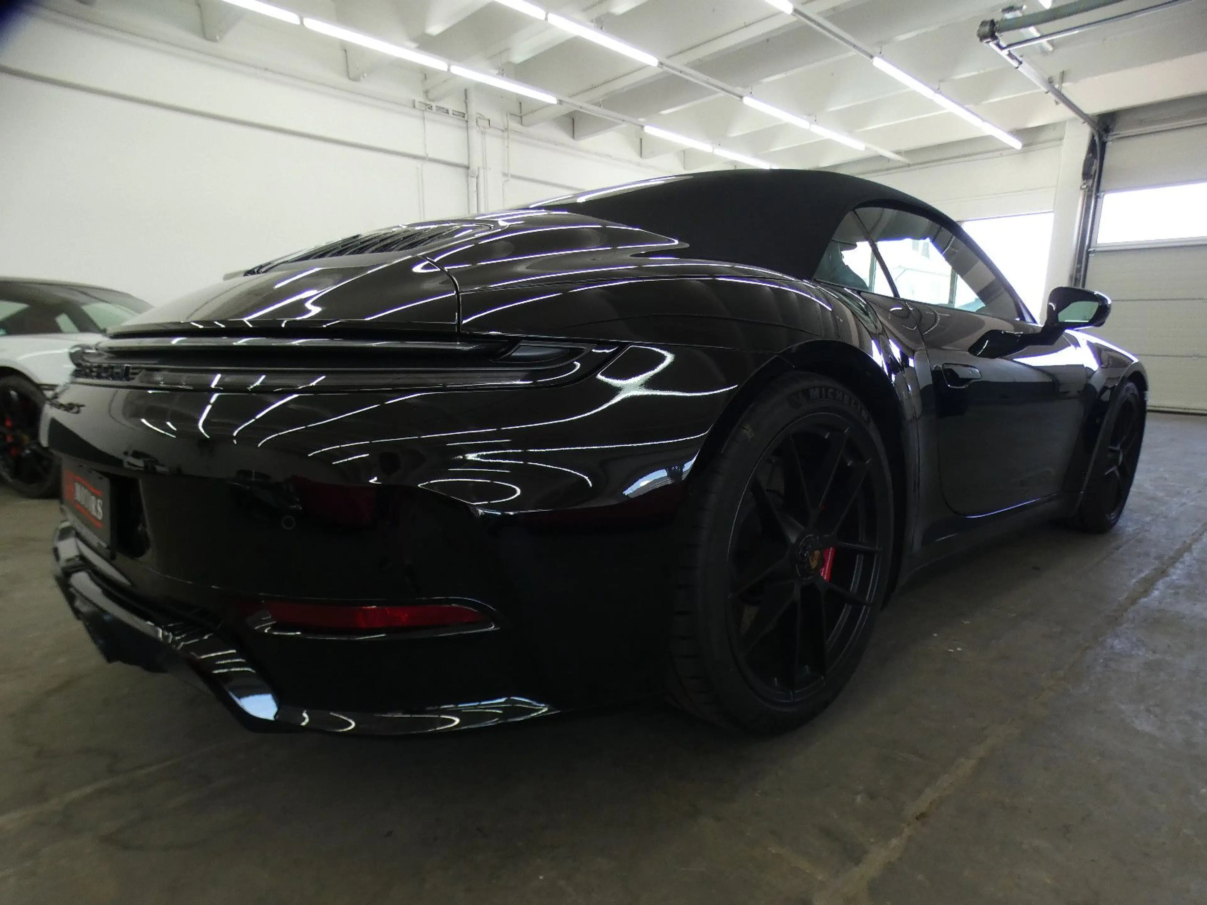 Porsche 911 Carrera GTS*SPORT CHRONO/DESIGN*LED*NAVI — photo 6