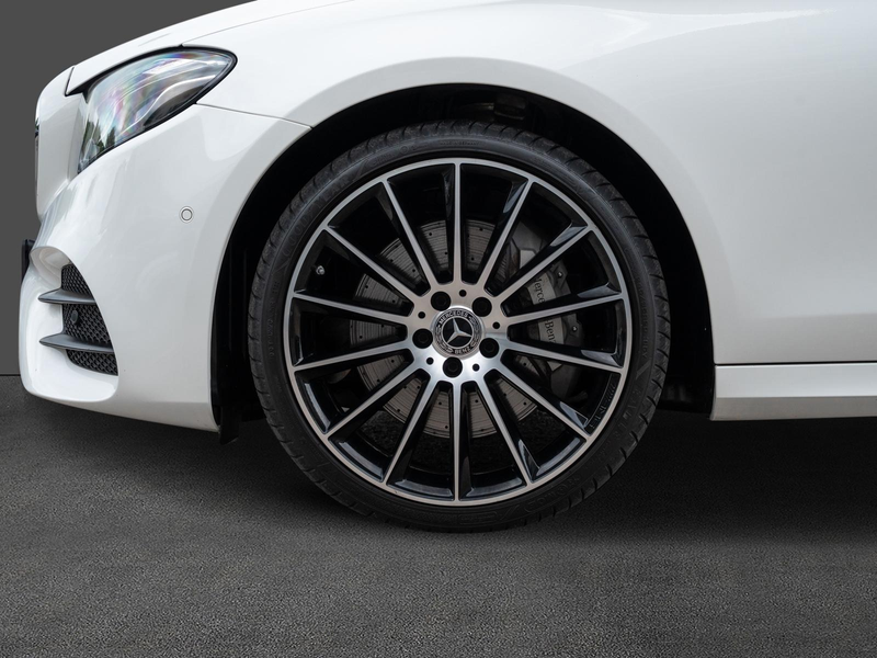 Mercedes-Benz E 400 d 4MATIC T-Modell AMG Burmester HeadUp 360° — photo 5