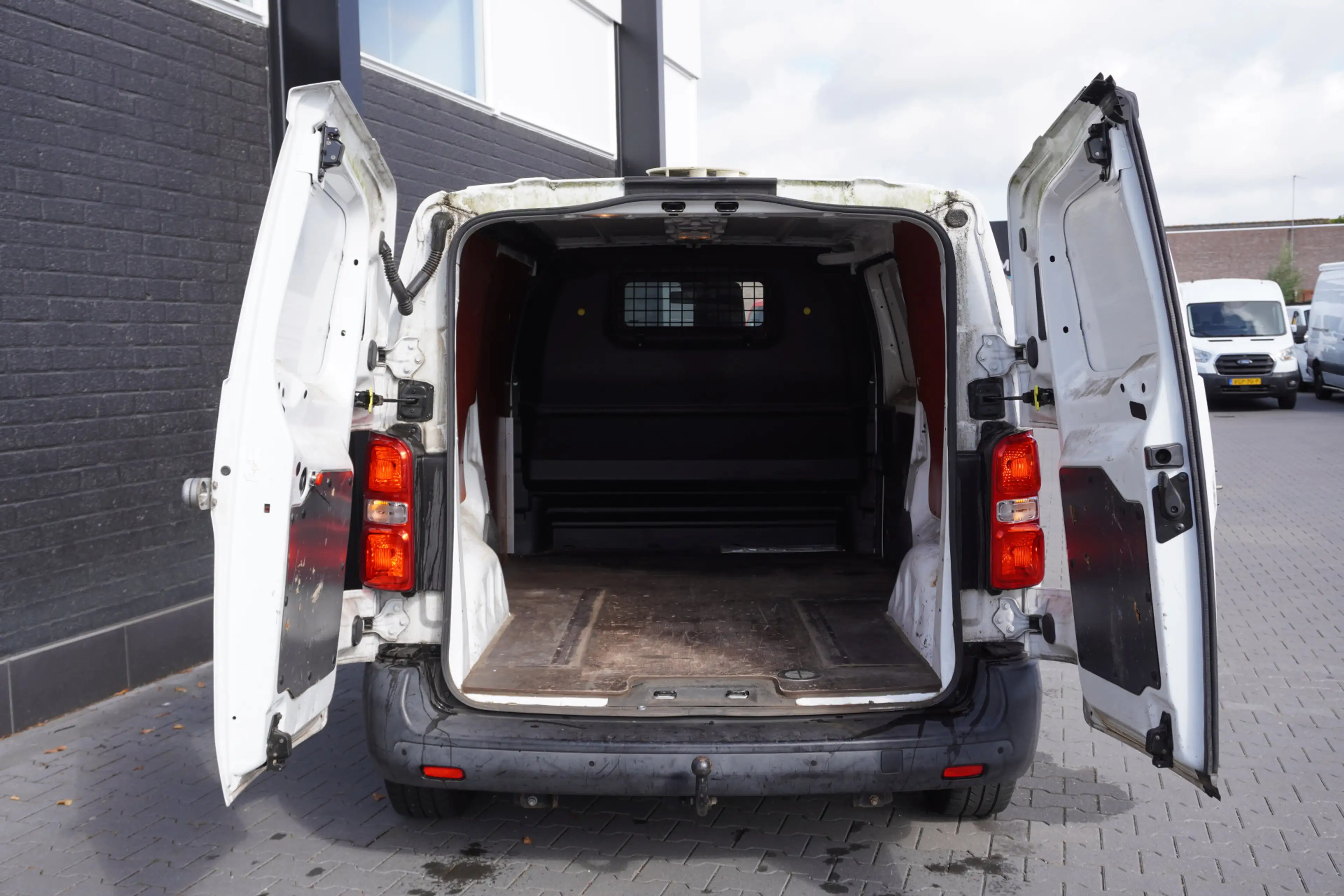 Peugeot Expert 1.5 BlueHDI 102PK EURO 6 - Airco - Navi - Cruise - — photo 8