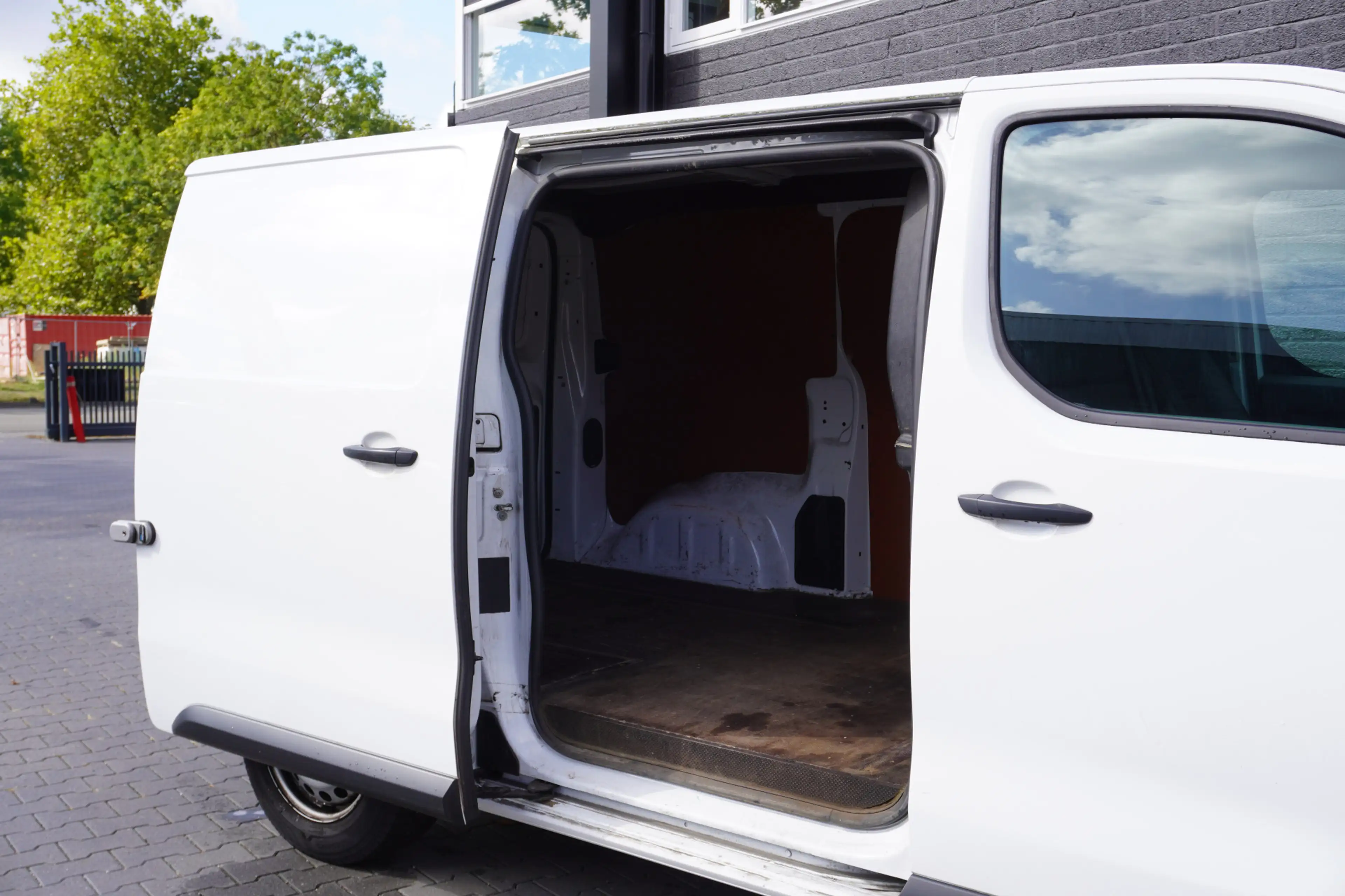 Peugeot Expert 1.5 BlueHDI 102PK EURO 6 - Airco - Navi - Cruise - — photo 9