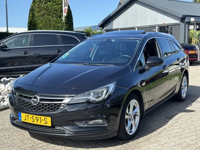 2016 Opel Astra in Black for sale
