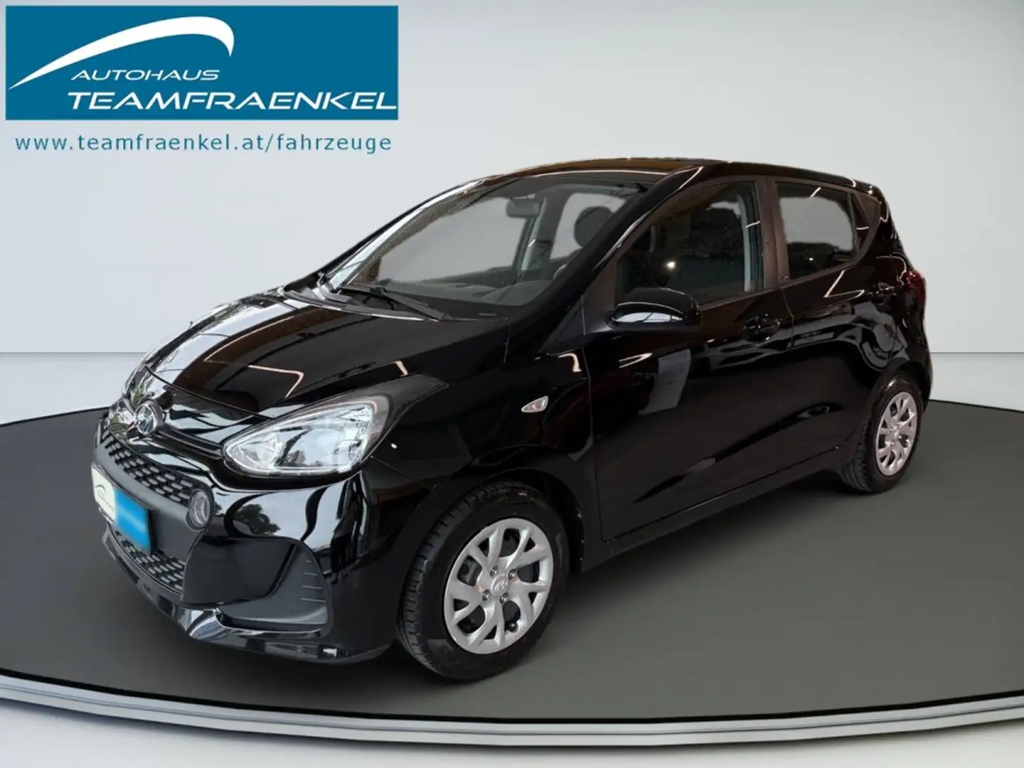 Hyundai i10 Comfort 1,0 MT 301k-P2/3-O7 Schwarz - 1