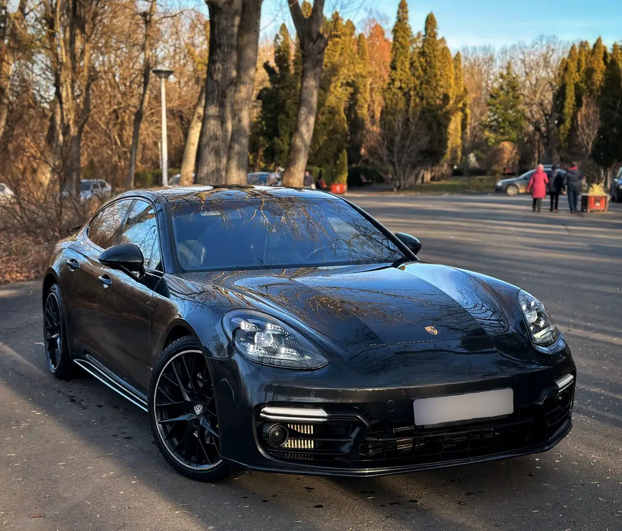 Porsche Panamera 4S Diesel - 422HP - GTS Pack - Full Matrix - BOSE Zwart - 1