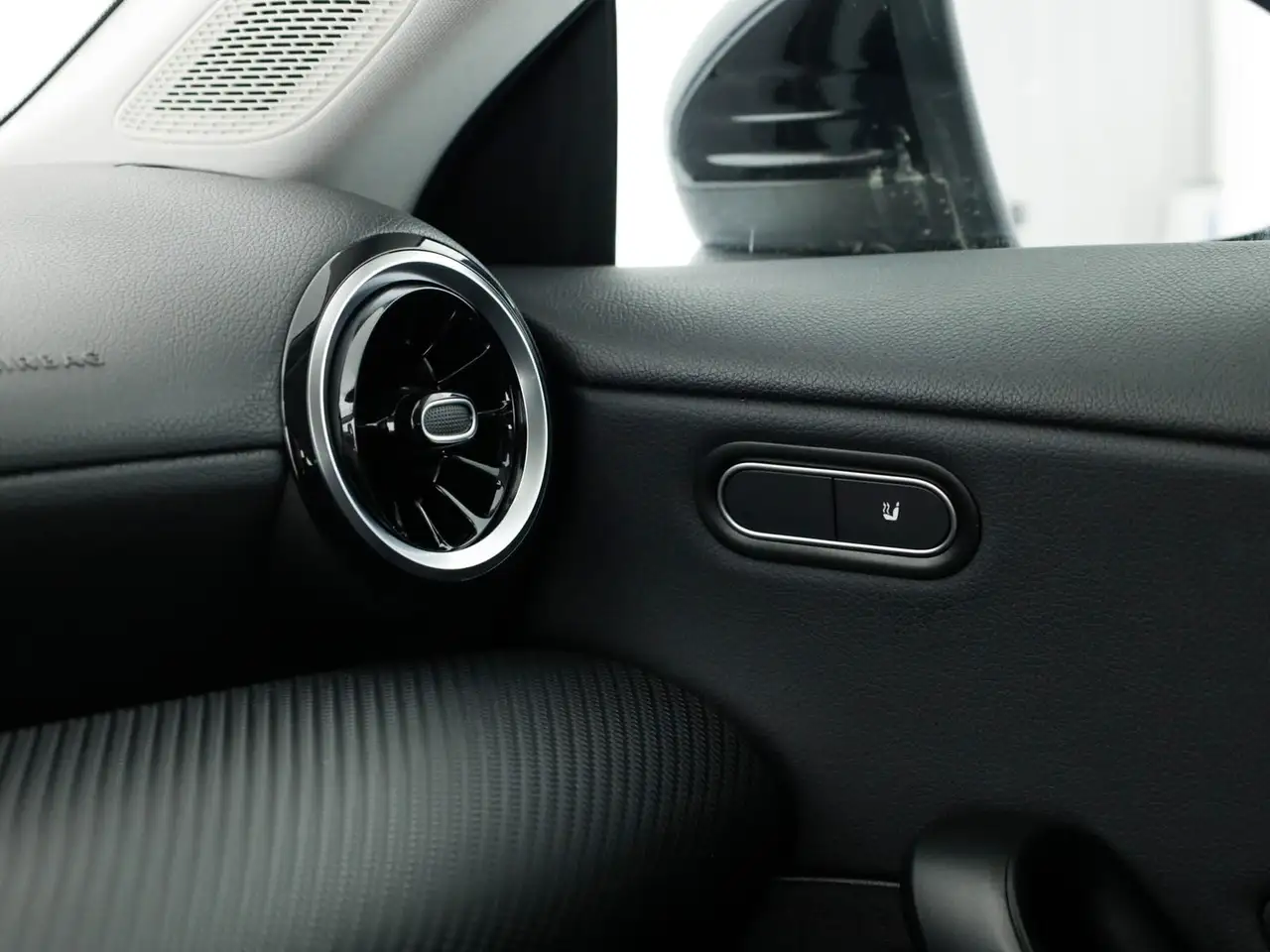 Mercedes-Benz CLA 180 shooting brake 180 d advanced auto 18