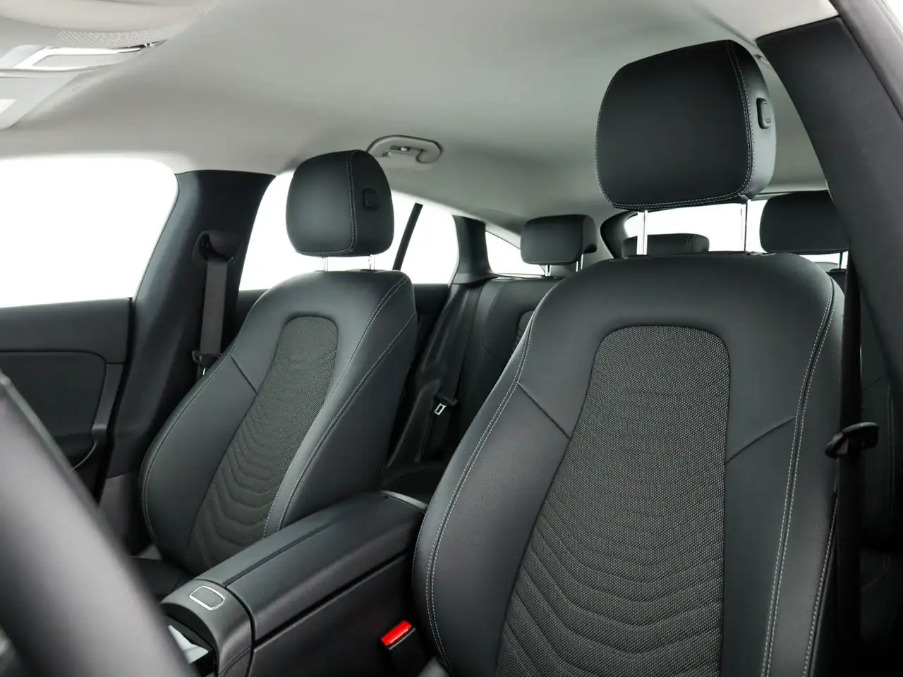 Mercedes-Benz CLA 180 shooting brake 180 d advanced auto 13