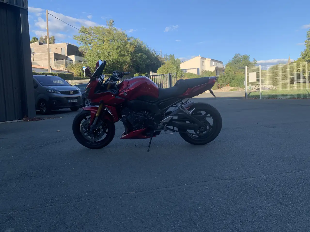 Yamaha FZ 1