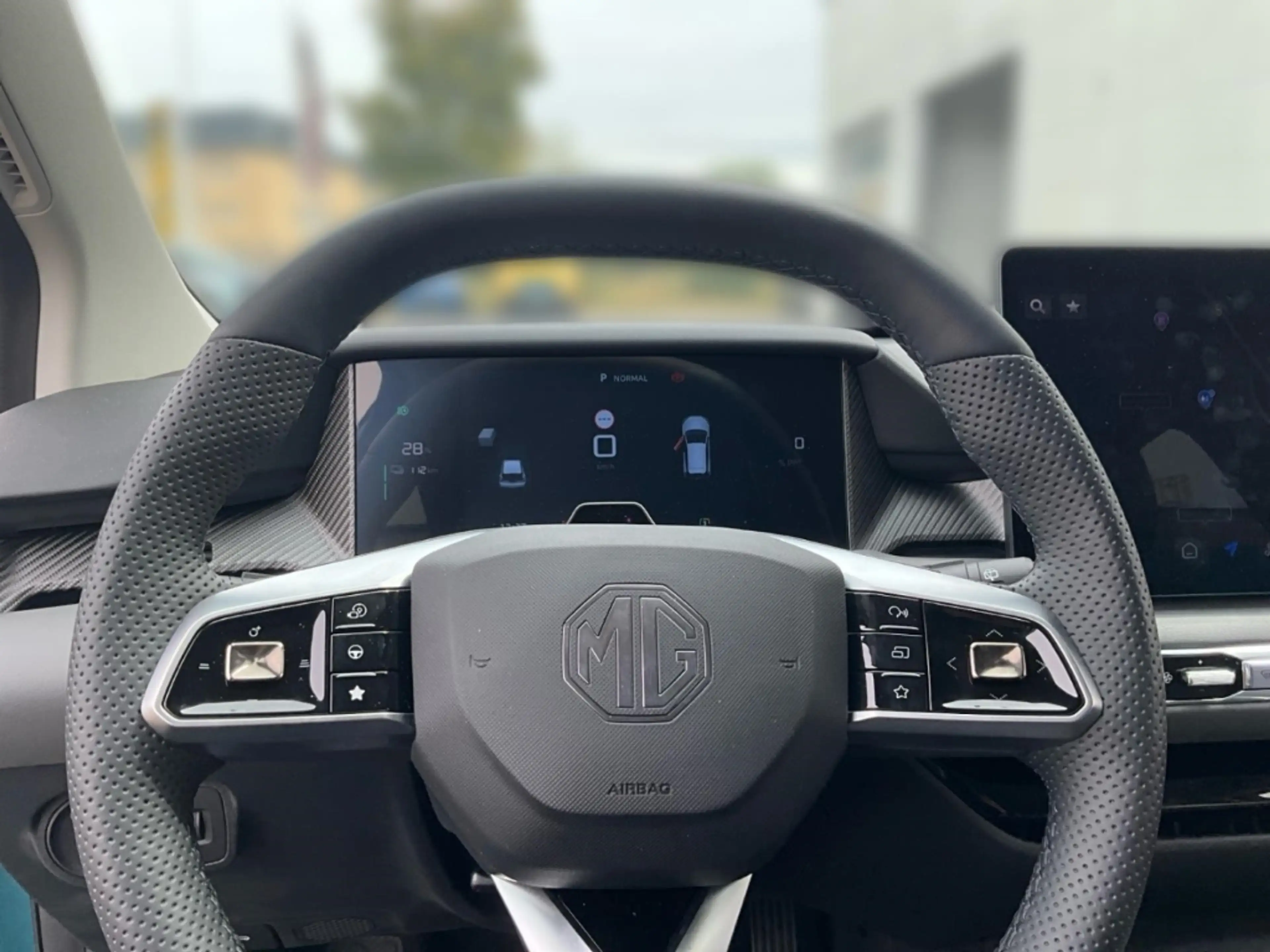 MG MG4 Premium 64 kWh LED Apple CarPlay Android Klimaauto — photo 8