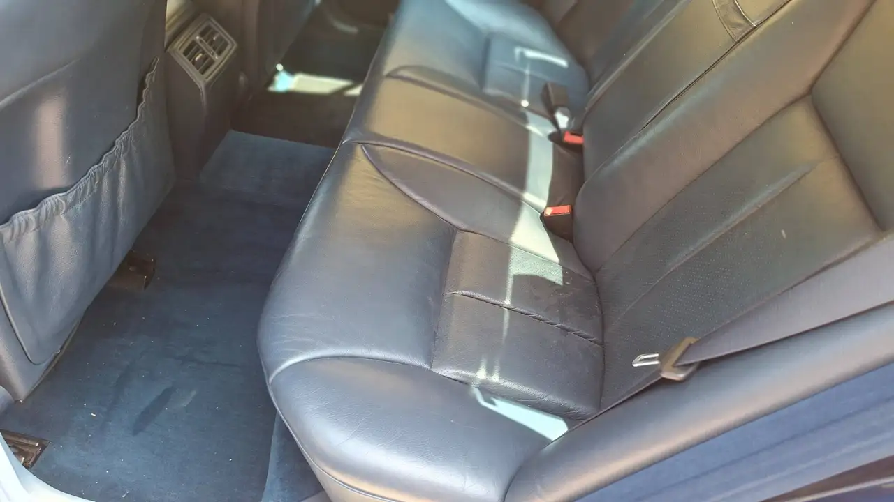 Mercedes-Benz E 200 Avantgarde, foto 9