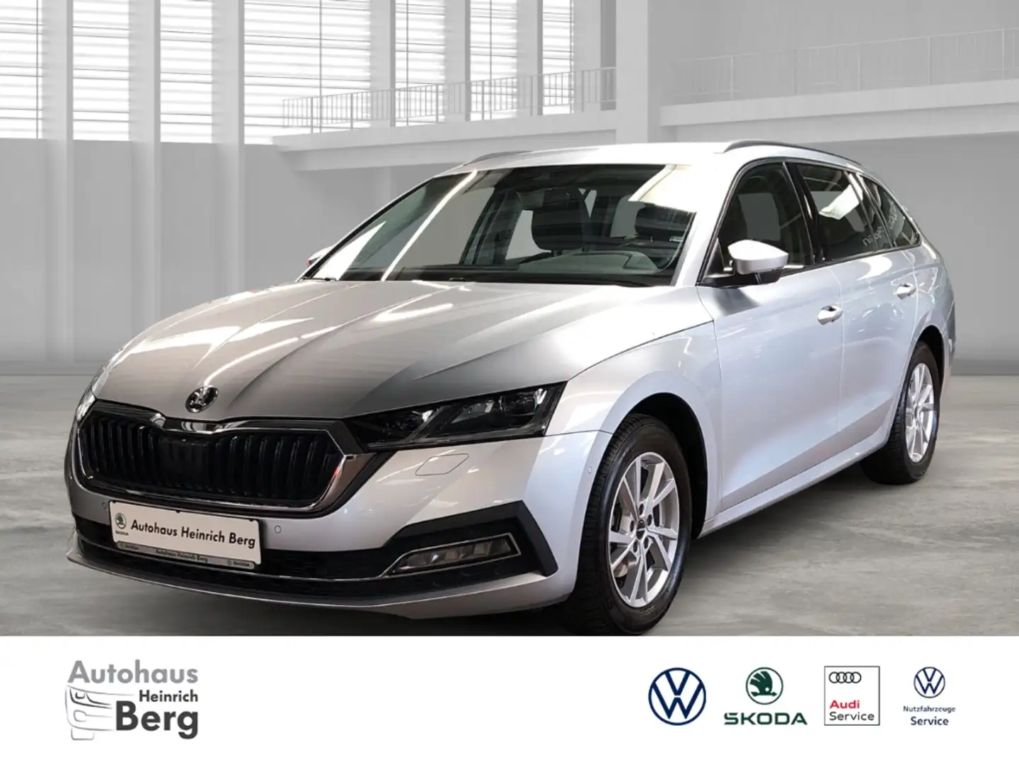 Skoda Octavia Combi First Edition 1.5 TSI Navi Memory Sitze Soun Zilver - 1