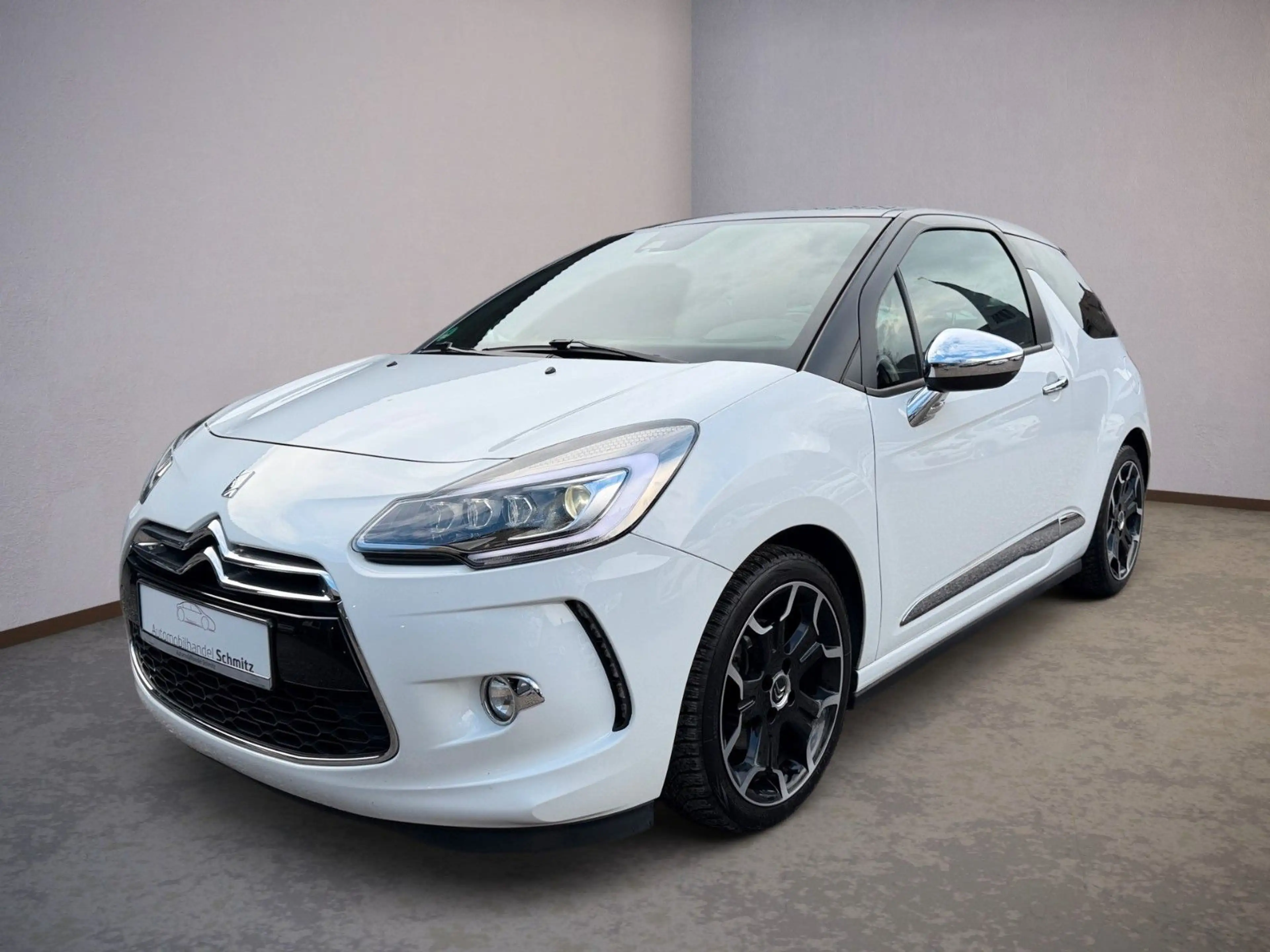 Citroen DS3 1.6 SportChic Facelift LED Navi Alcantara