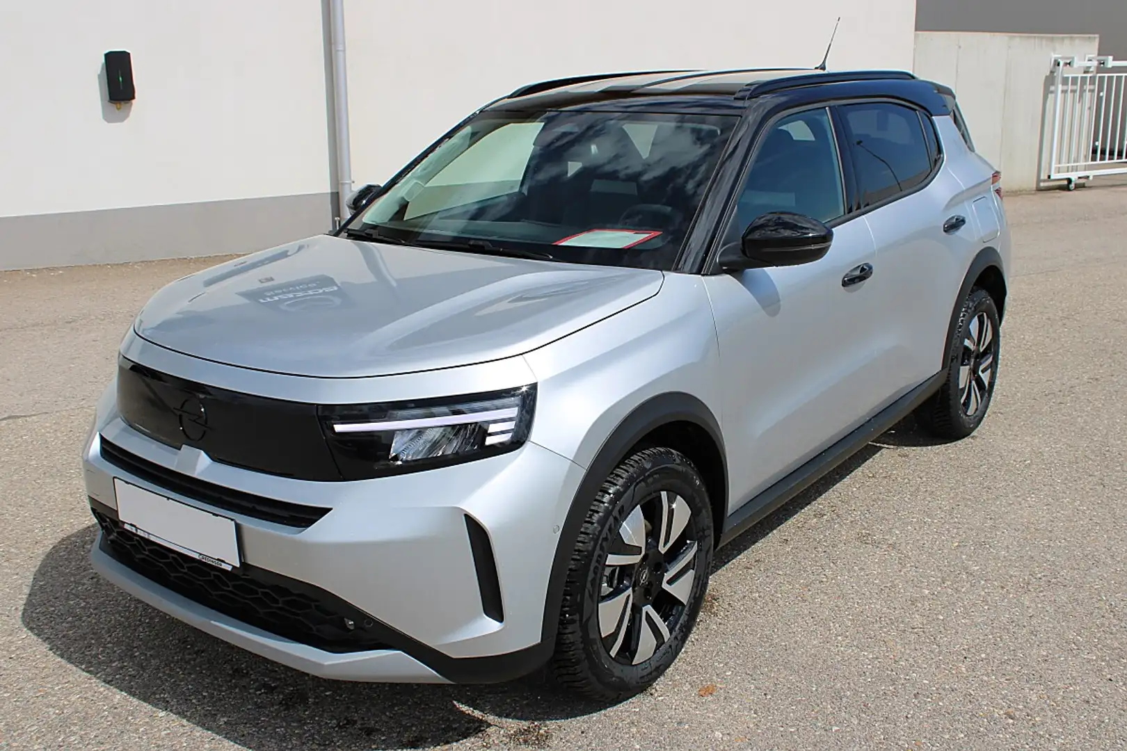 Opel Frontera 1.2 DI MHEV GS Aut. Silber - 1