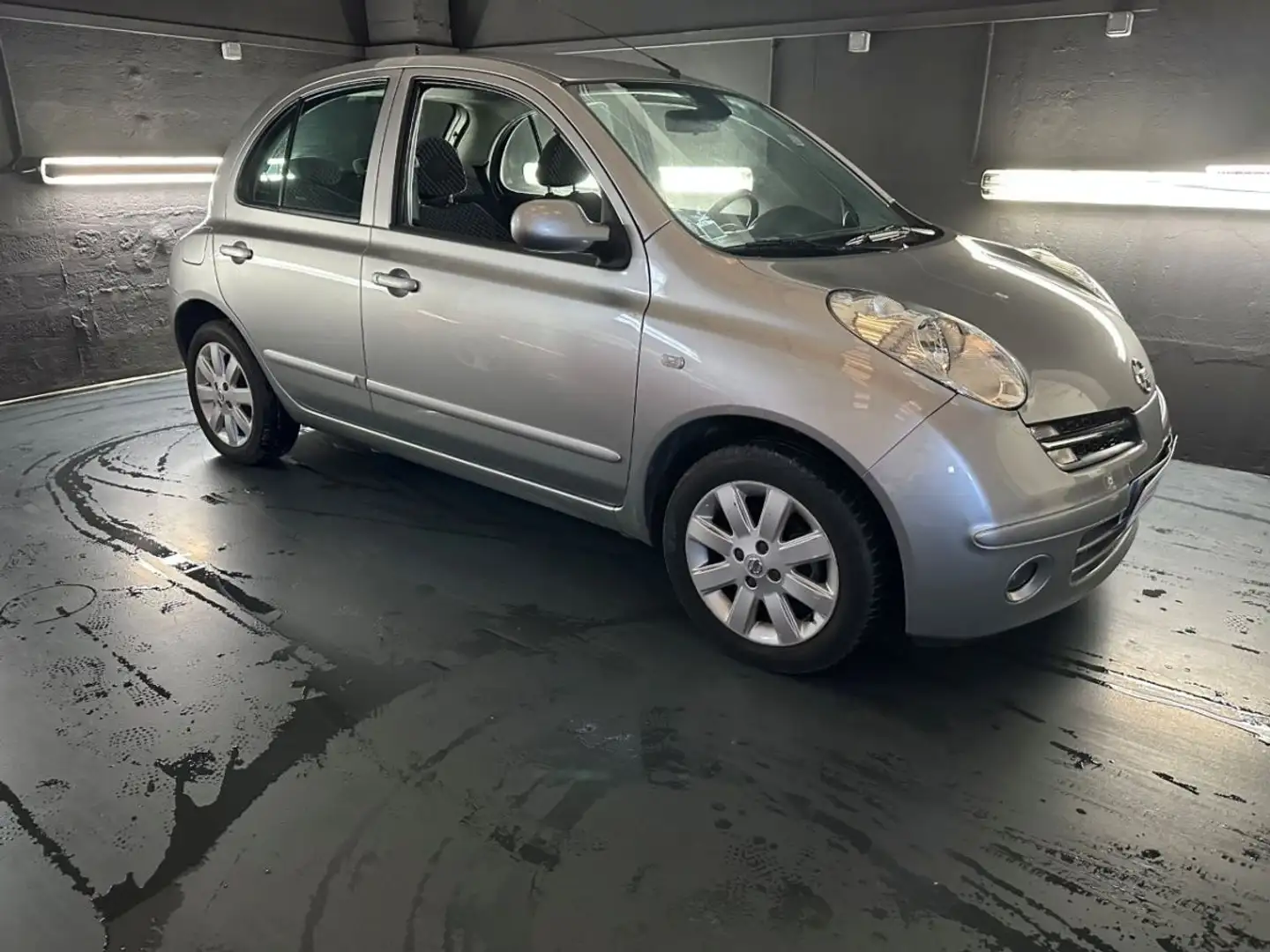 Nissan Micra 1.4 ELEGANCE Gris - 2