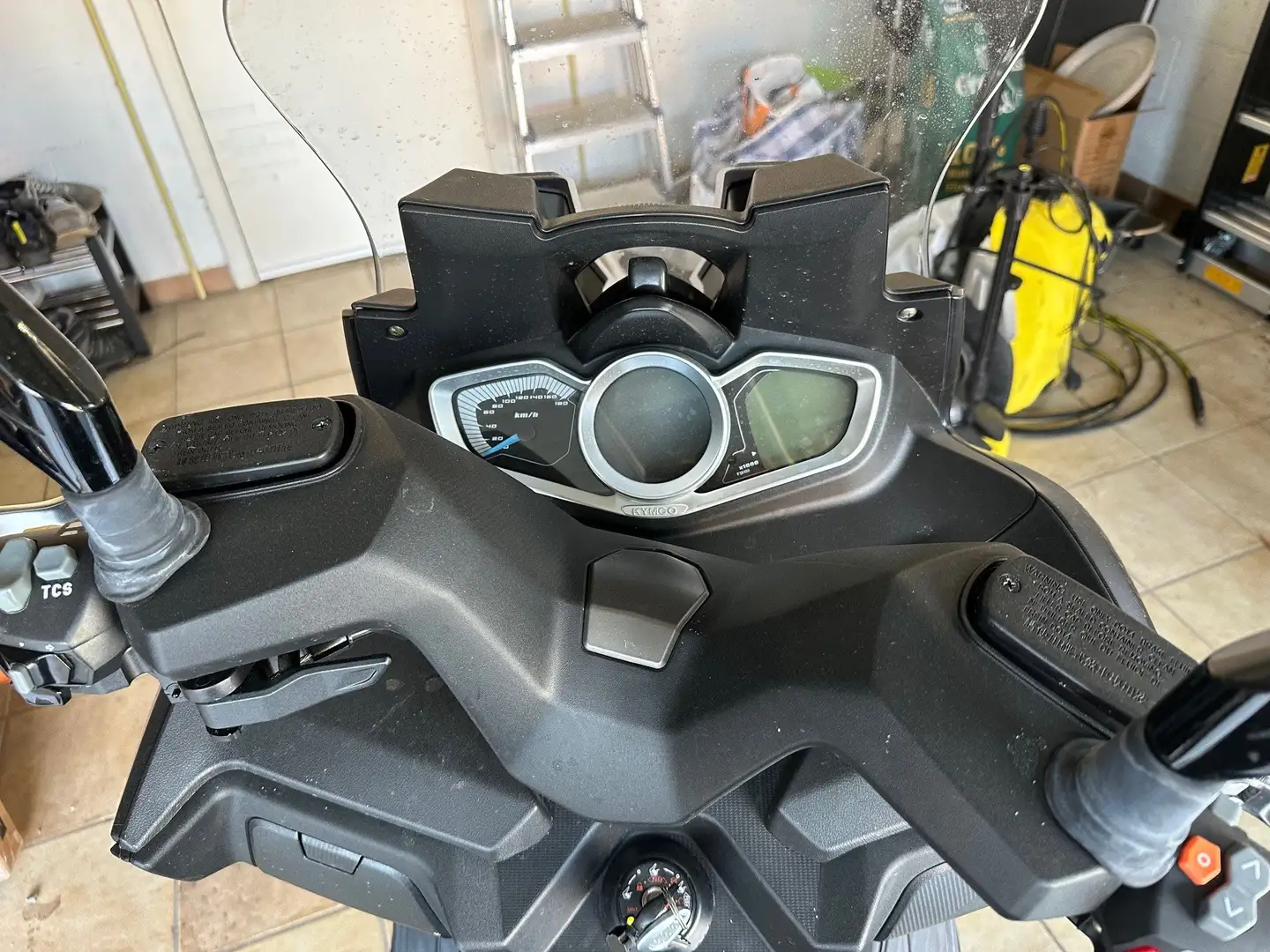 Kymco Xciting 400i Negru - 2