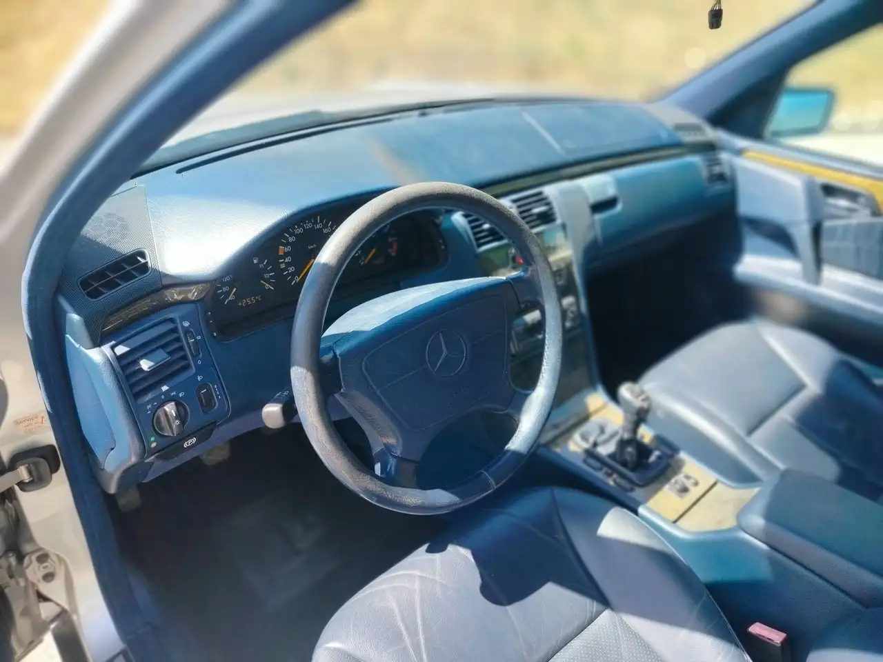 Mercedes-Benz E 200 Classe E - W210 Berlina Avantgarde, foto 4