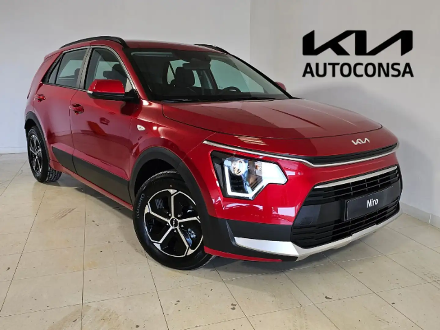 Kia Niro 1.6 GDi HEV 95kW (129CV) Concept Rojo - 1