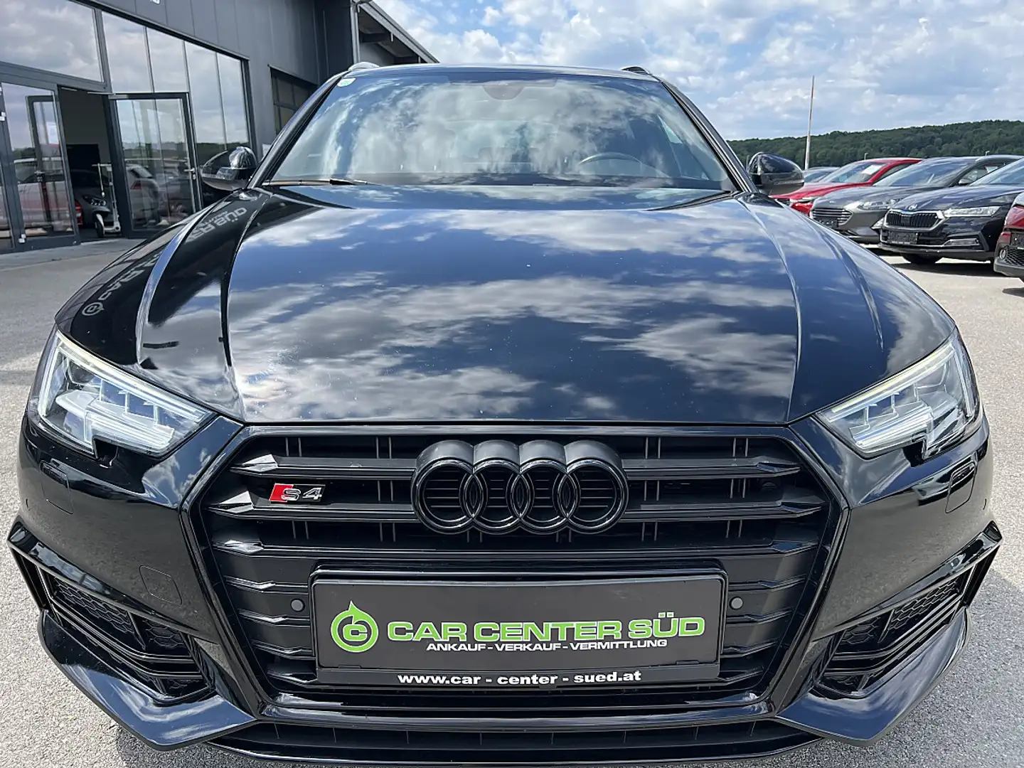 Audi S4 Avant 3,0 TFSI quattro S-tronic Schwarz - 2