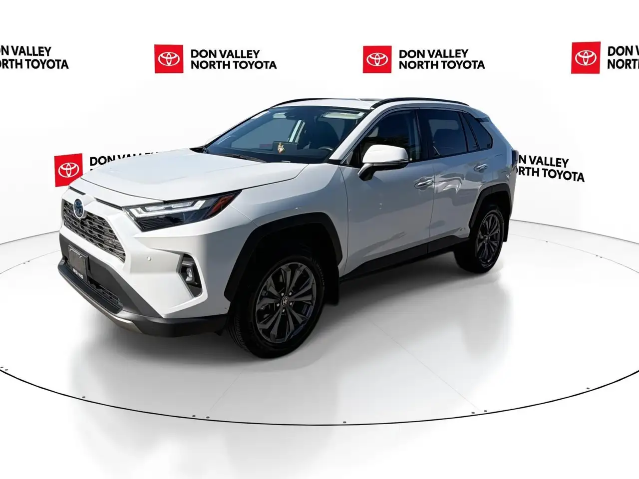Toyota RAV 4 снимка Toyota RAV 4