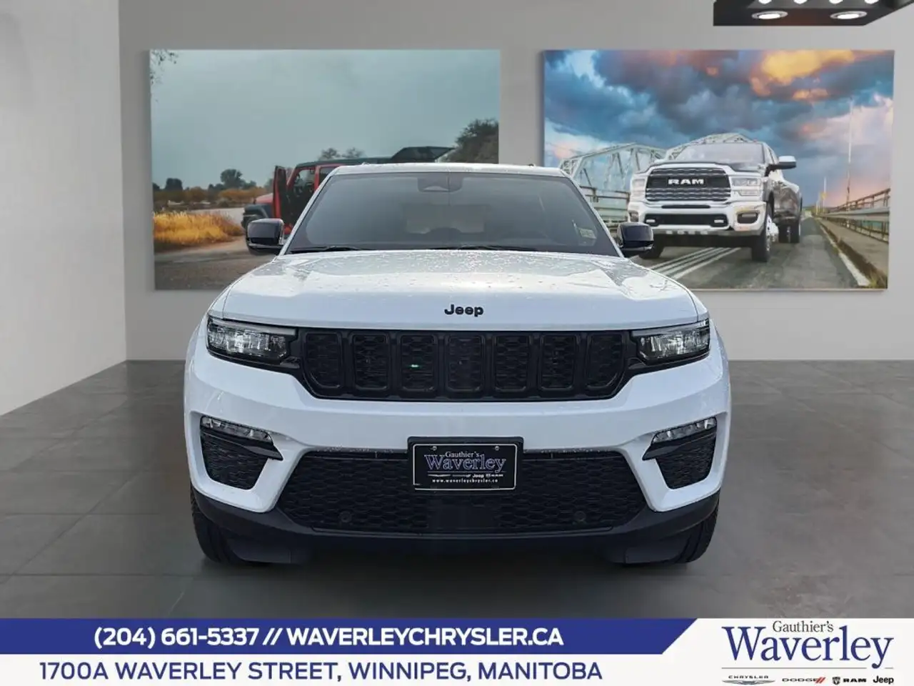 Jeep Grand Cherokee снимка Jeep Grand Cherokee