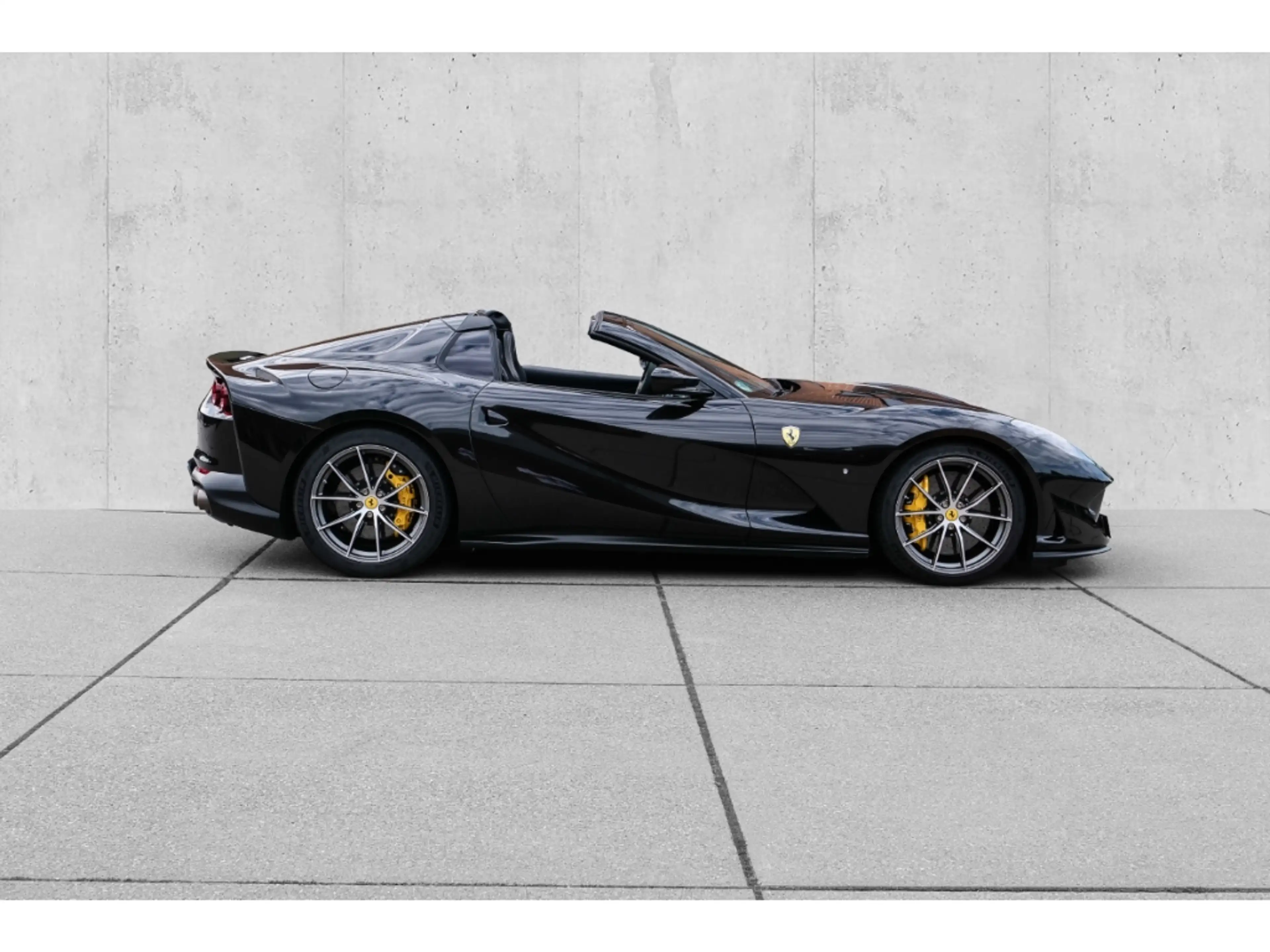 Ferrari 812 GTS *Lift*Carbon+LED*Racingsitze*JBL*PPF* — photo 7