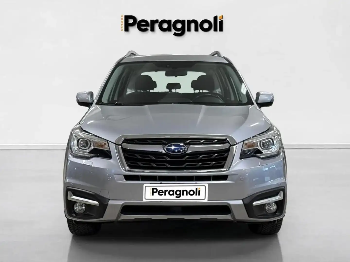 Subaru Forester 2.0i Style Silber - 2