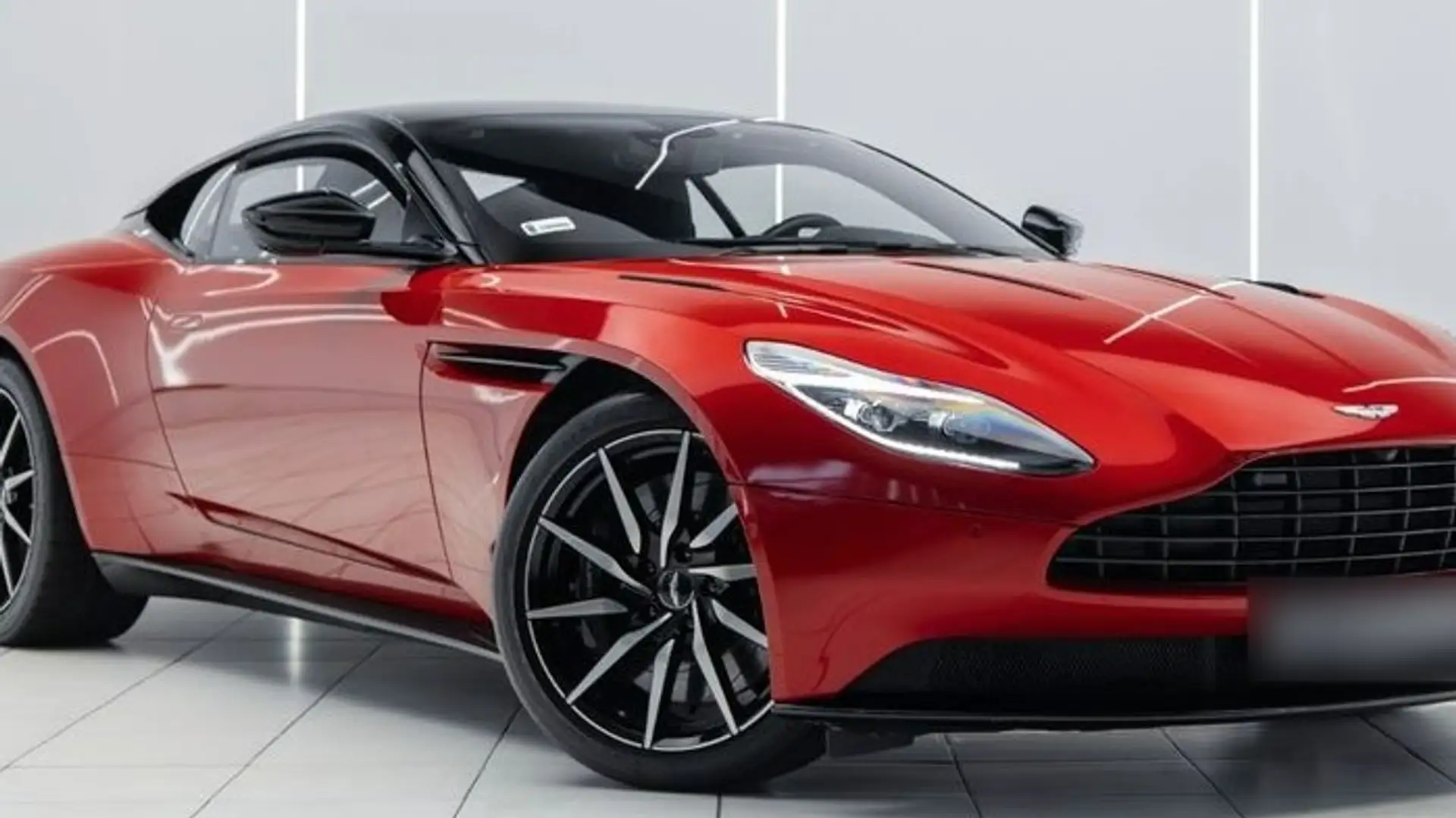 Aston Martin DB11 5.2 608 Rojo - 2