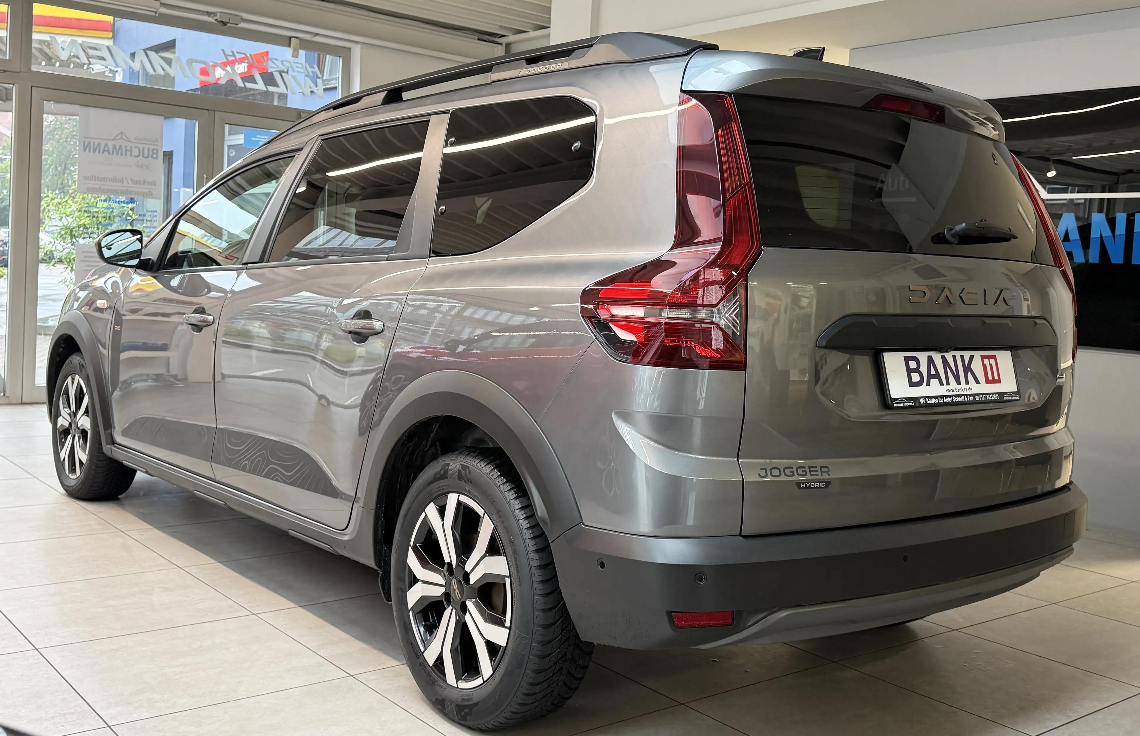 Dacia Jogger Extreme Automatik 7-Sitzer Kamera Navi Sitzheizung — photo 4