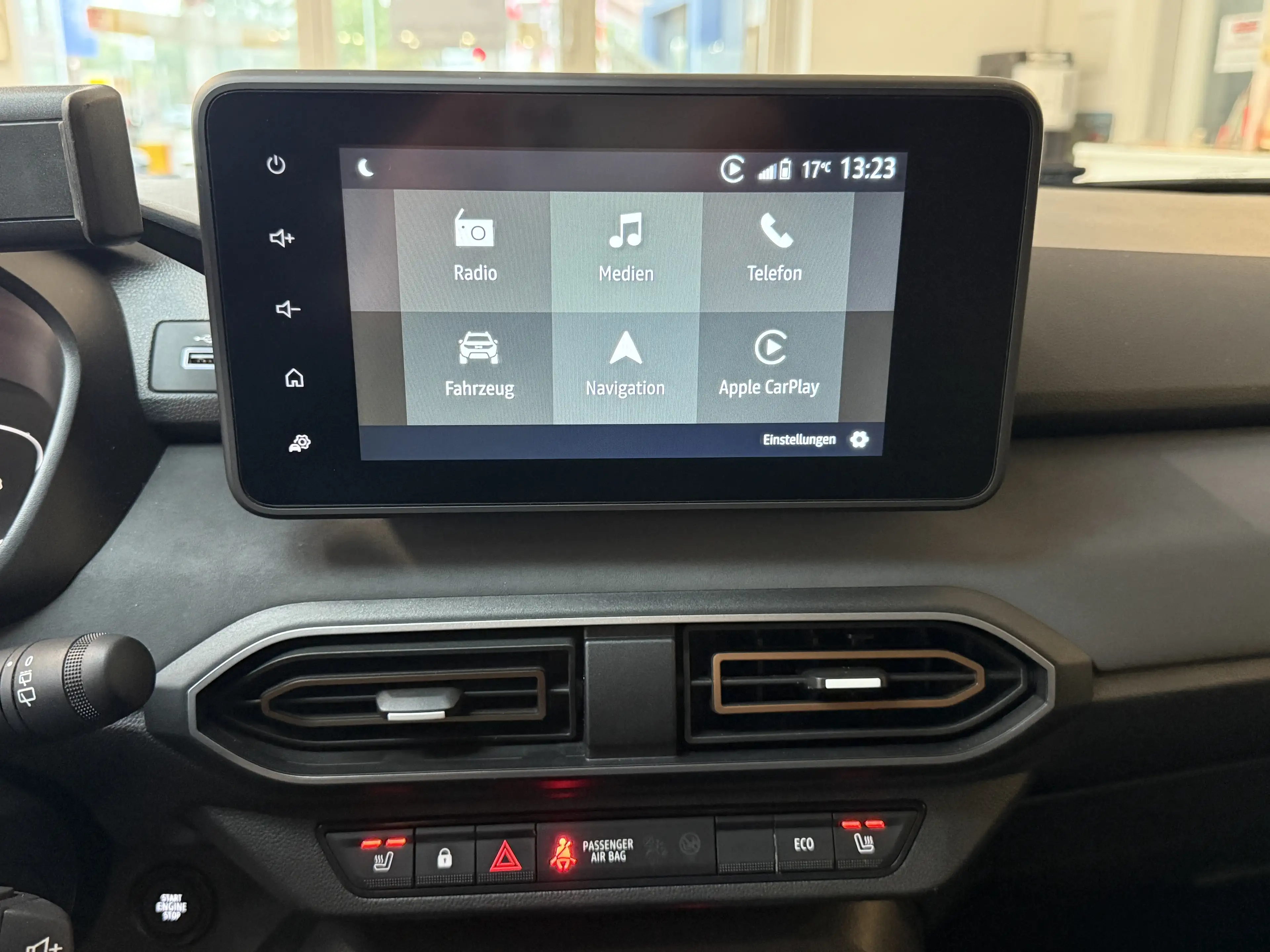 Dacia Jogger Extreme Automatik 7-Sitzer Kamera Navi Sitzheizung — photo 12