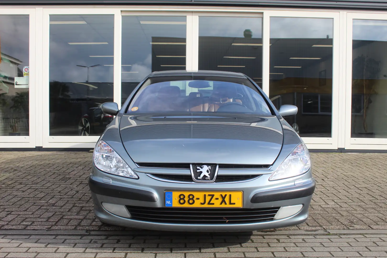 Peugeot 607 2.2-16V Executive, Automaat, Climate Control, PDC siva - 2