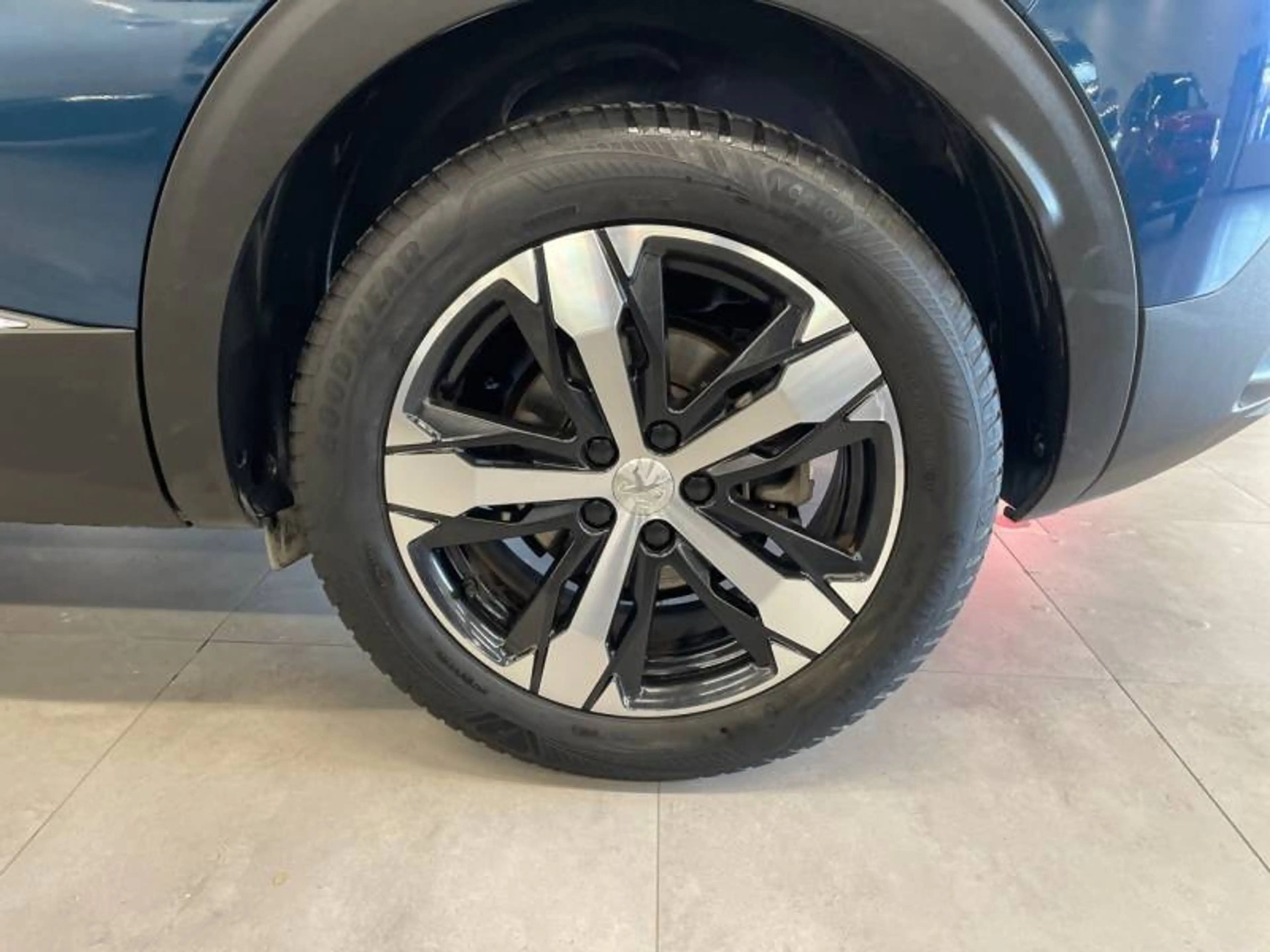 Peugeot 3008 2 1.2 PureTech 96kW S&S Auto Pack GT — photo 11