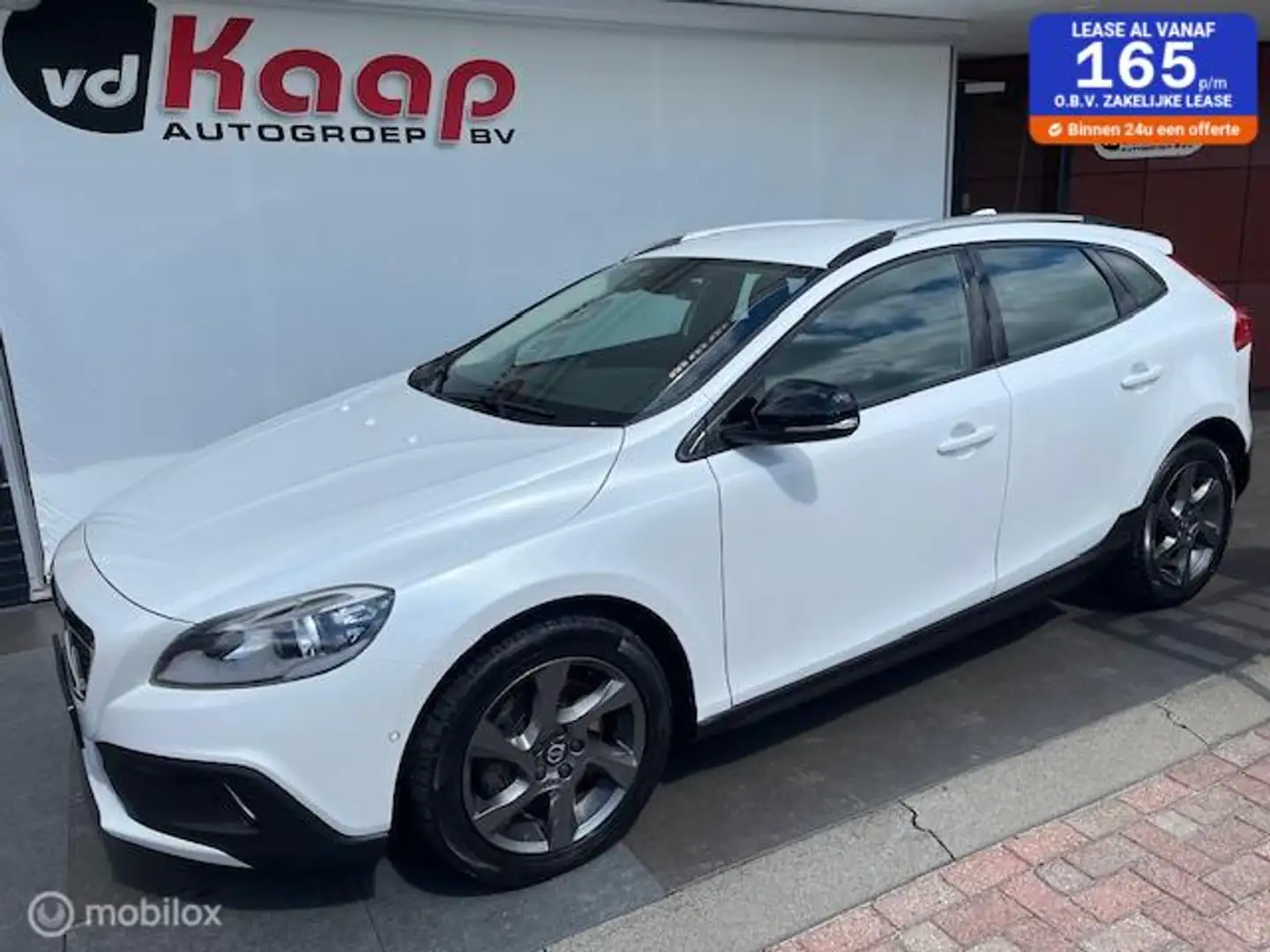 Volvo V40 Cross Country 2.0 D2 Summum Wit - 1