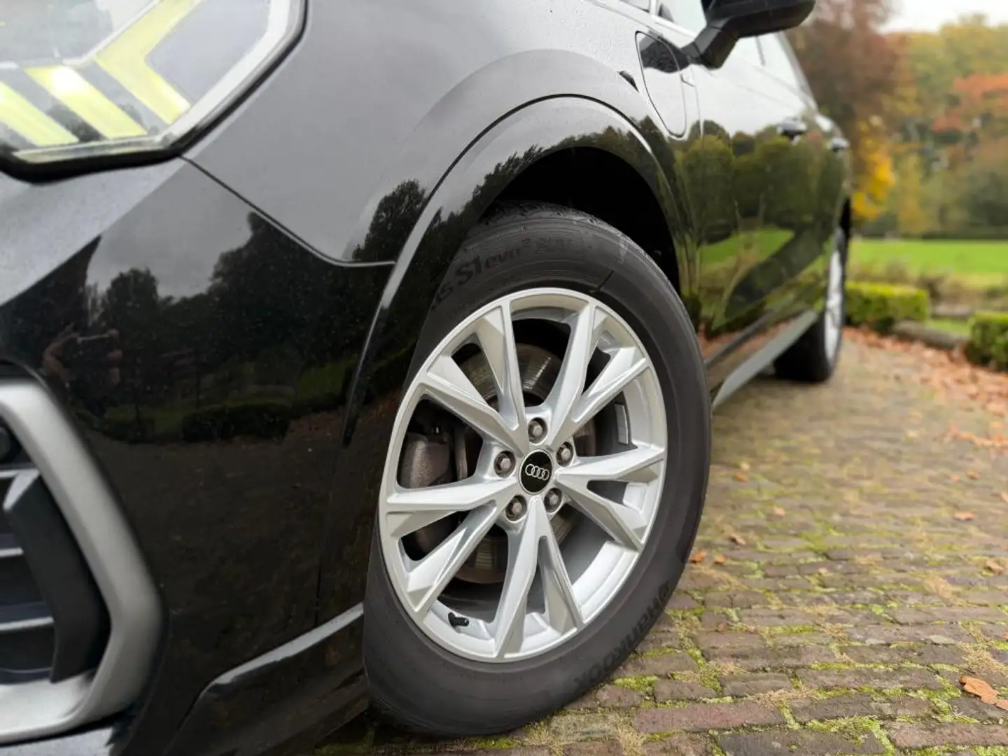 Audi Q3 45 TFSI e | CarPlay | Navi | NWE Service & APK | G Negro - 2