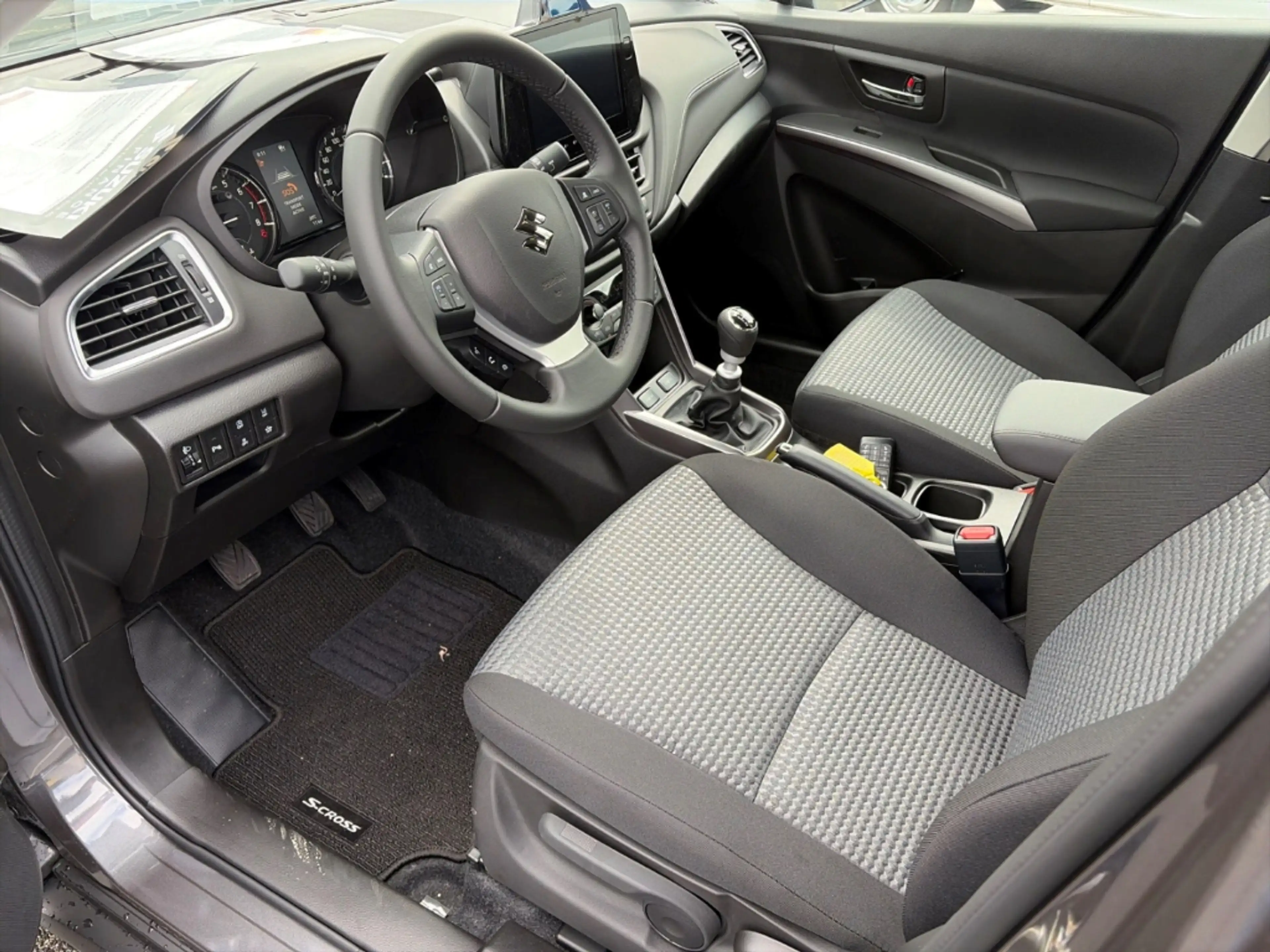 Suzuki SX4 S-Cross Comfort Navi LED Apple CarPlay Android Auto Mehrzo — photo 9