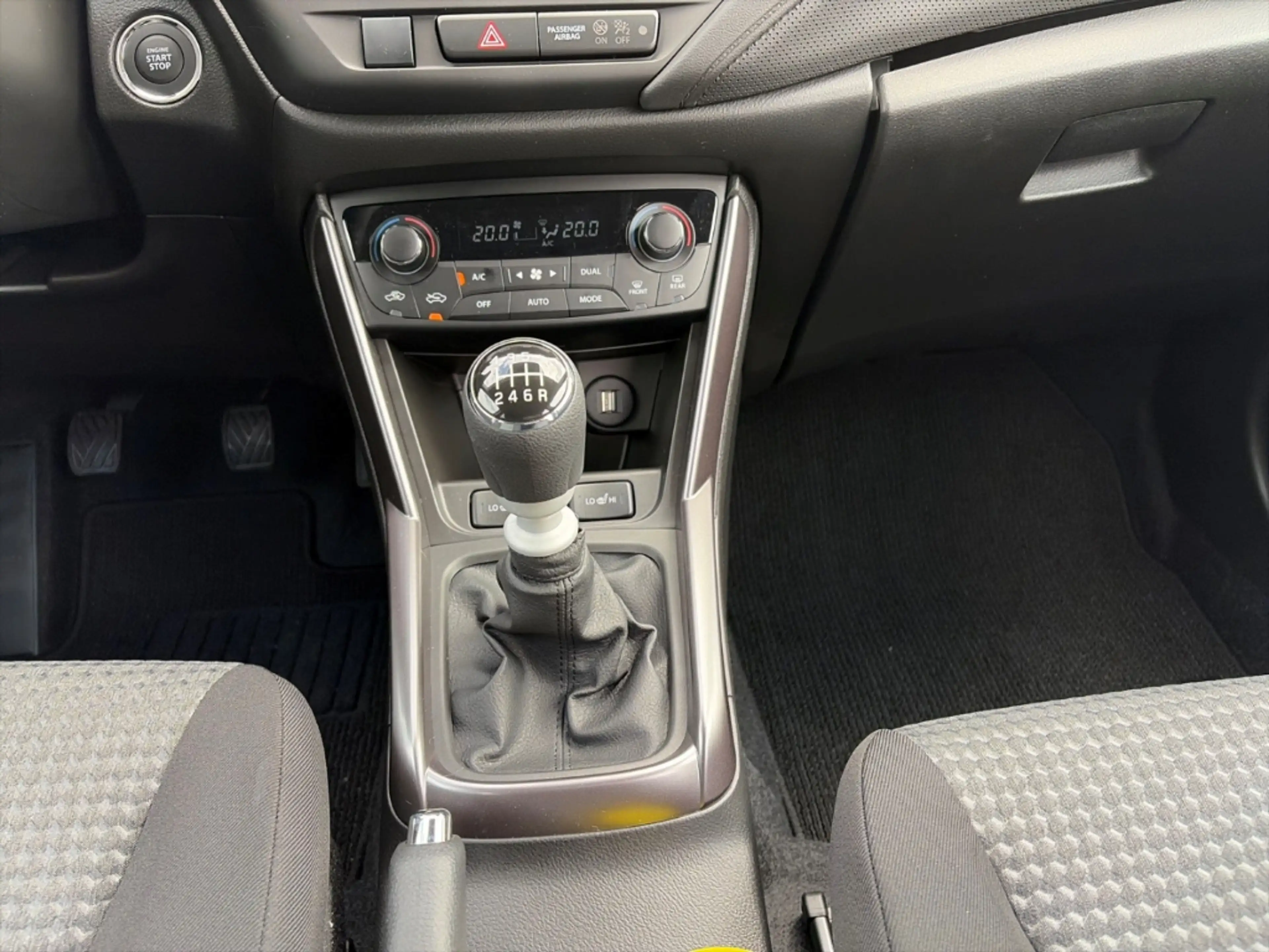 Suzuki SX4 S-Cross Comfort Navi LED Apple CarPlay Android Auto Mehrzo — photo 15