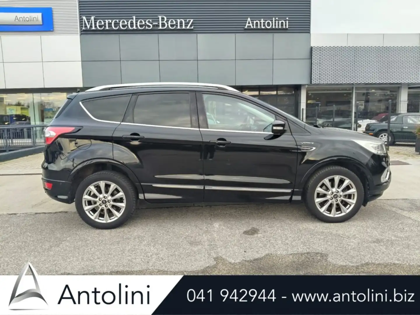 Ford Kuga 2.0 TDCI 150 CV S&S 4WD Powershift Vignale Noir - 1