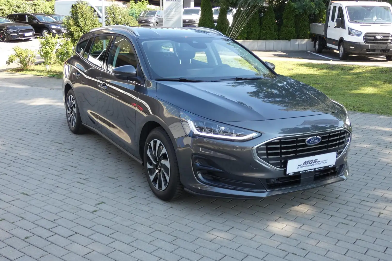 Ford Focus Turnier 1.0 Hybrid TITANIUM #B&O #AWR #RFK Grau - 2
